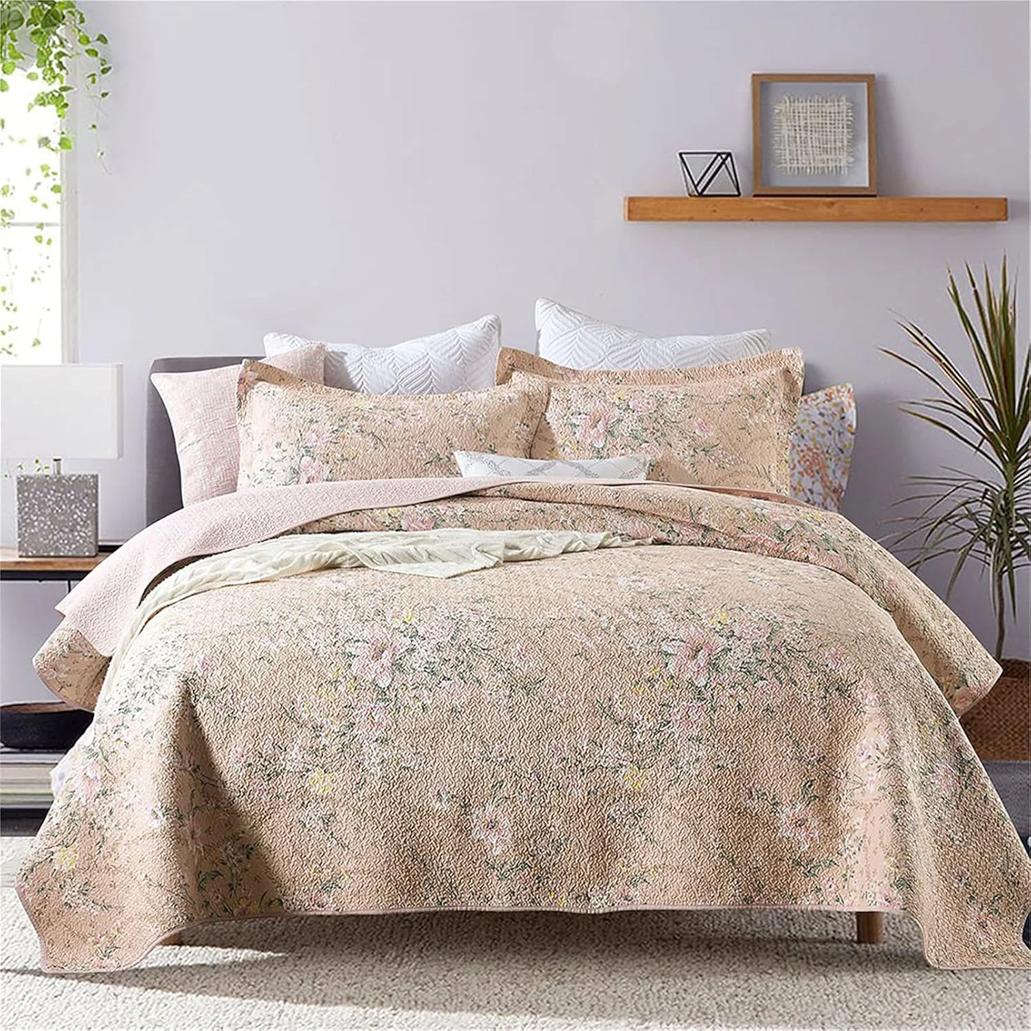 روتختی طرح گل سایز کینگ 230x250cm کرم رنگ، سبک و نرم، مناسب تمام فصول به همراه 2 روبالشتی 50x70cm