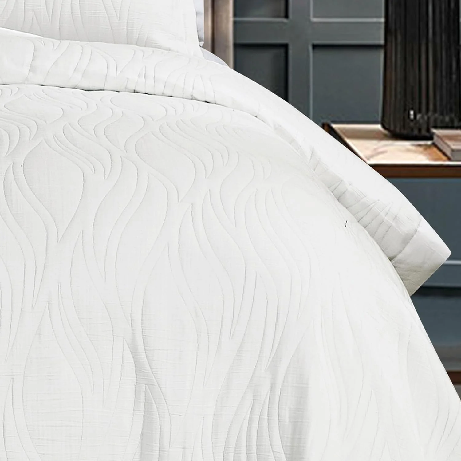 ست روتختی سه تکه پنبه ای Esme طرح Matelassé سفید سایز Queen