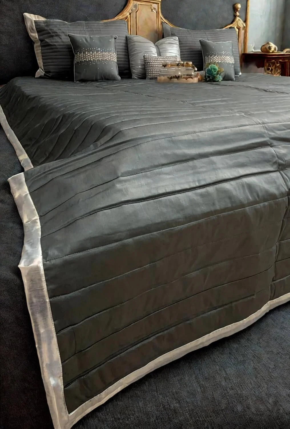 ست روتختی کویلت شده 7 تکه ADCO AuraDecor Luxe، سایز کینگ 270 x 250 سانتی متر، مشکی و کرم (مشکی، هندسی)