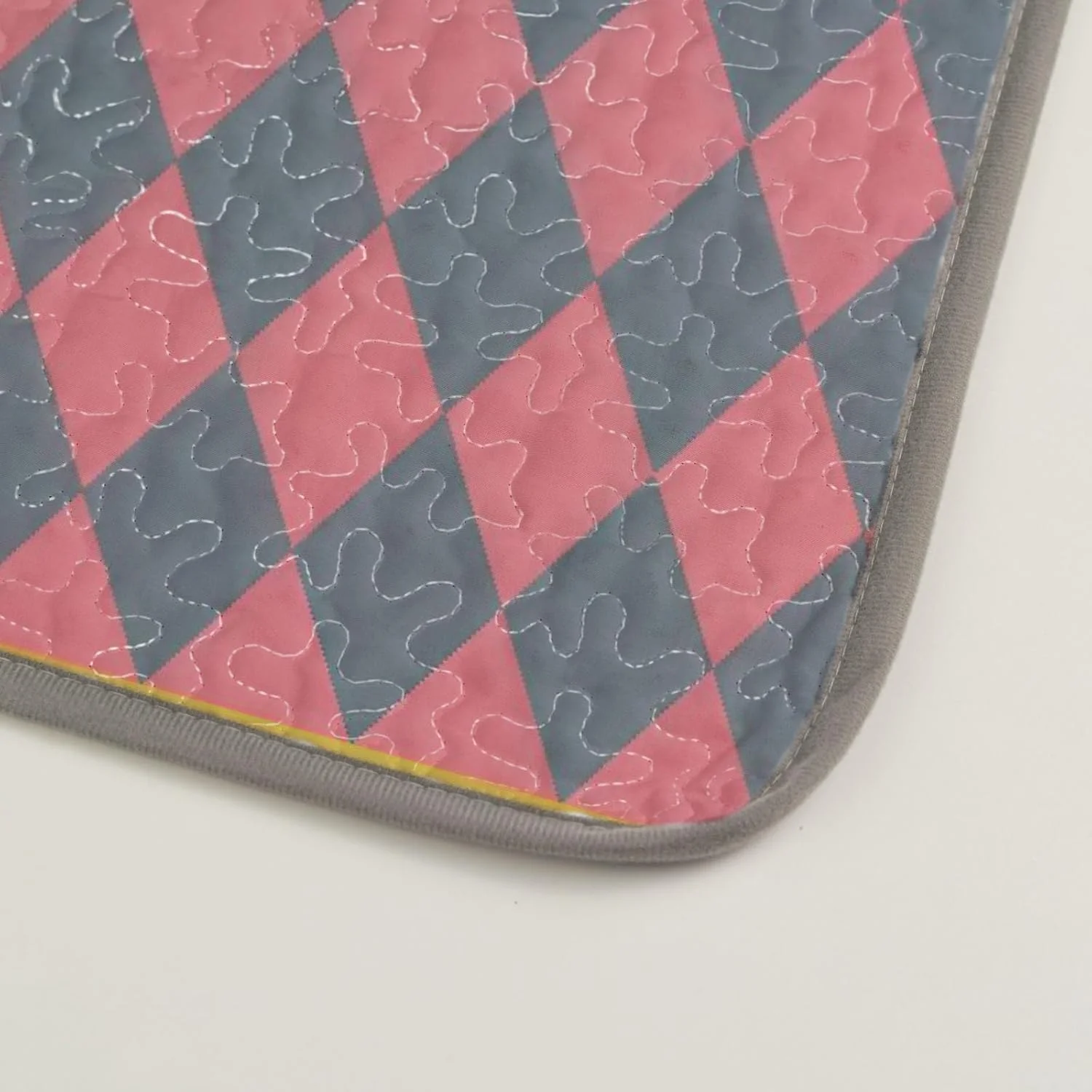 رو تختی دو نفره آلنجوی با طرح جادویی و ماجراجویی، ست روتختی فیلم انیمیشنی فانتزی، لحاف پارچه ای قابل شستشو با 1 روبالشی SC00251-007