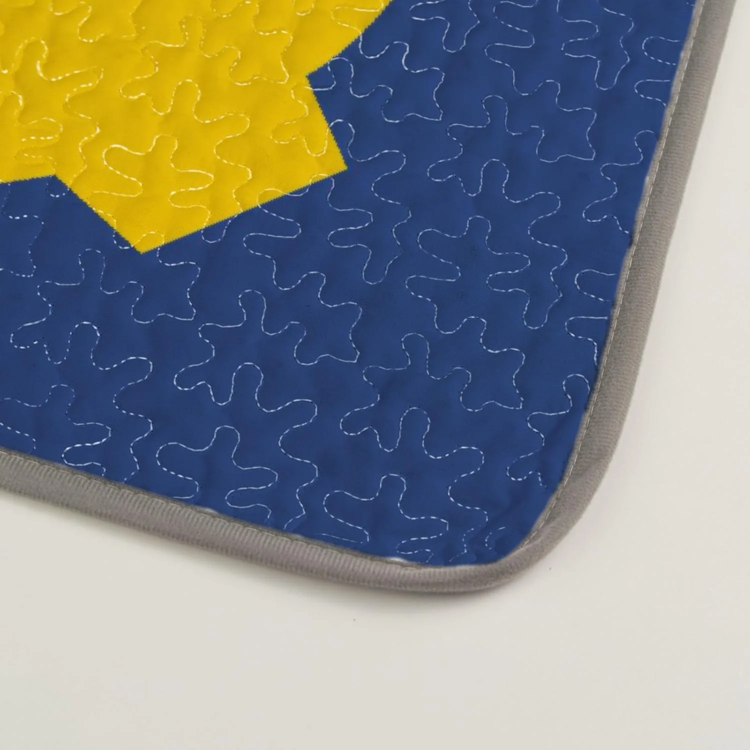 رو تختی دو نفره آلنجوی طرح ماجراجویی پسا آخرالزمانی، ست روتختی سرگردان در زمین بایر، لحاف پارچه ای قابل شستشو با 1 روبالشی SC00283-007