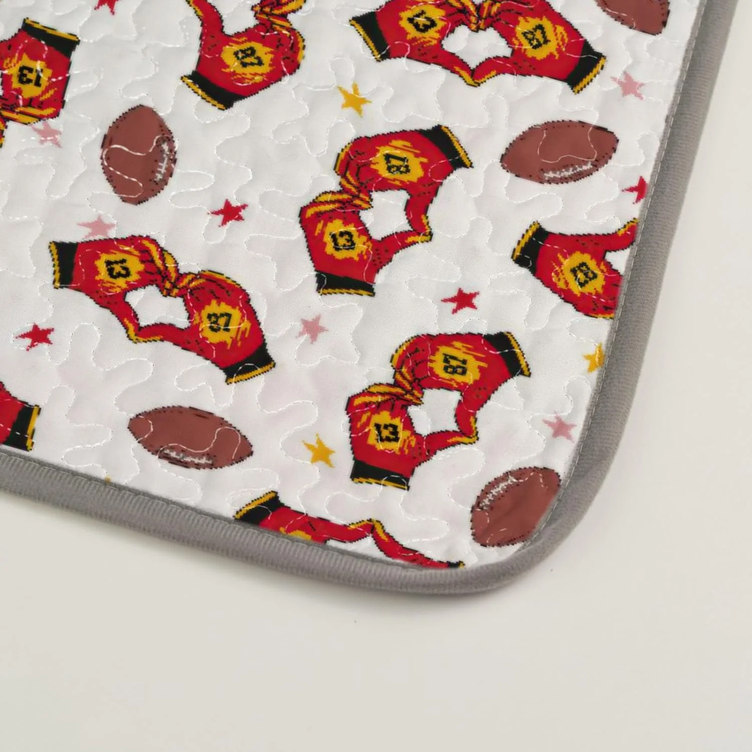 روتختی لحاف دار سایز کوئین Allenjoy طرح کانزاس سیتی، ست روتختی تیم فوتبال حرفه ای، پارچه قابل شستشو به همراه 2 روبالشتی مدل SC00079-007