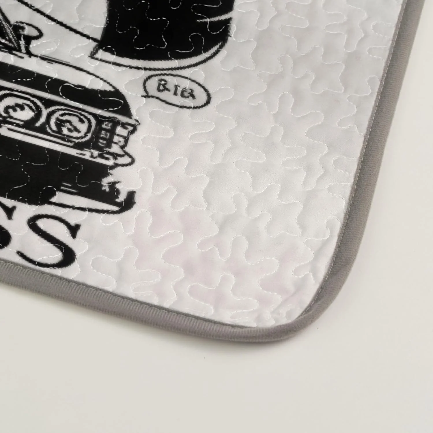 رو تختی دو نفره آلنجوی طرح Dark Legends، ست روتختی سریال تلویزیونی، لحاف پارچه ای قابل شستشو با 1 روبالشی SC00348-007