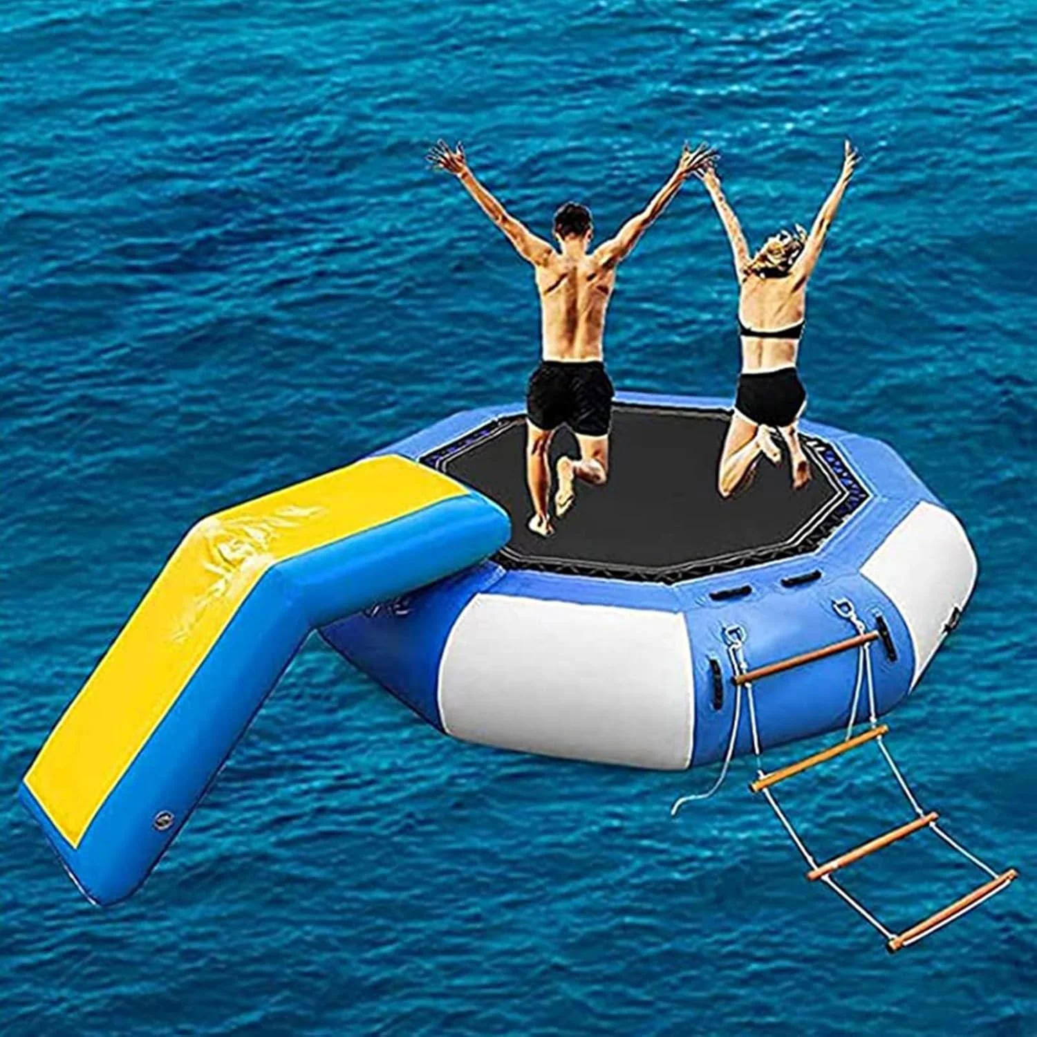ترامپولین بادی گرد آبی سرسره دار، اسباب بازی های آبی شناور برای کودکان، سکوی بادی شنا با پمپ هوا