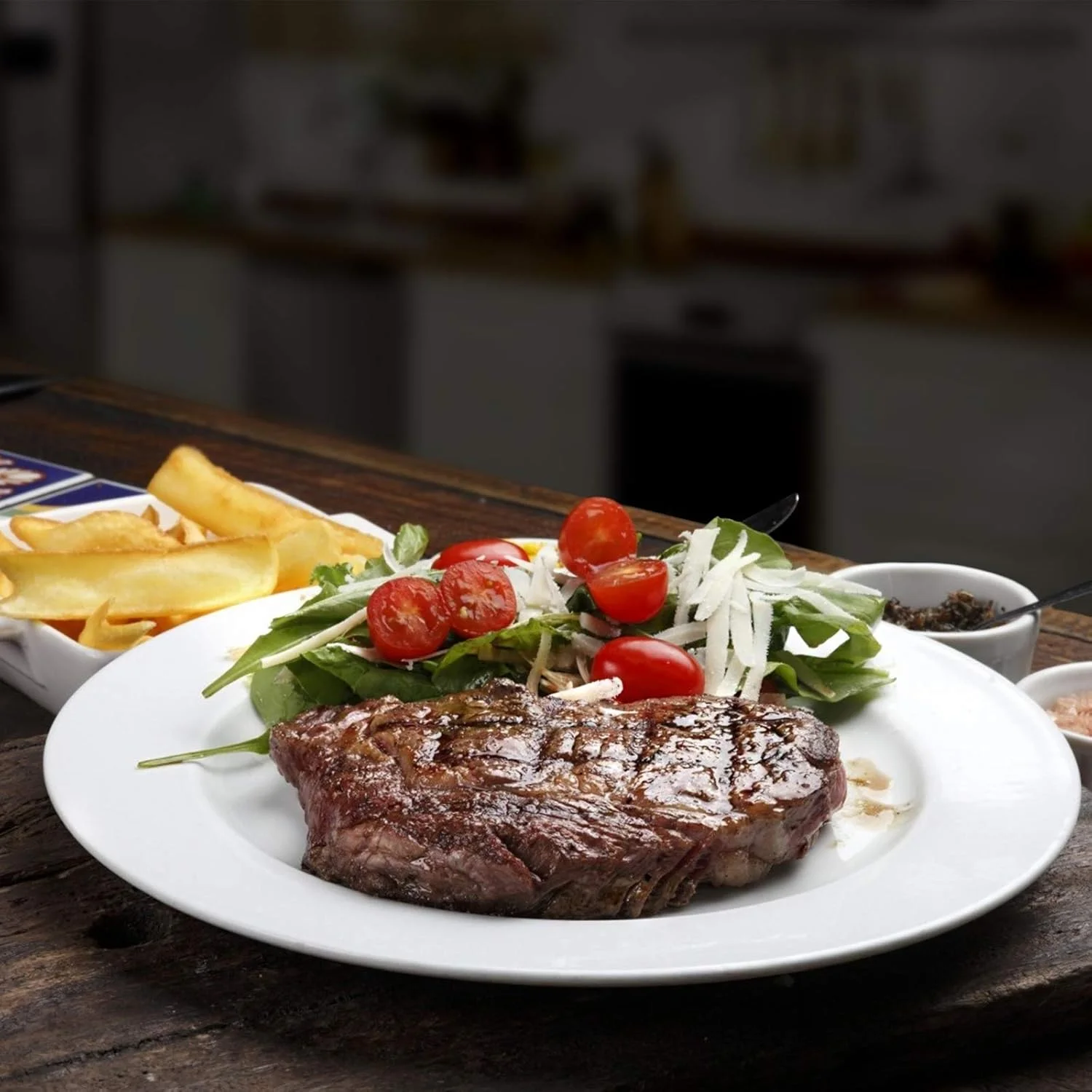 بشقاب غذاخوری چینی بادوام amhomel، 12 تکه، ظروف سفید طبیعی با دمای بالا برای شام و سالاد، رستوران، مهمانی خانوادگی و استفاده در آشپزخانه (استخوانی، 10.5 اینچ) بشقاب غذاخوری چینی بادوام amhomel، 12 تکه، ظروف سفید طبیعی با دمای بالا برای شام و سالاد، رستوران، مهمانی خانوادگی و استفاده در آشپزخانه (استخوانی، 10.5 اینچ)