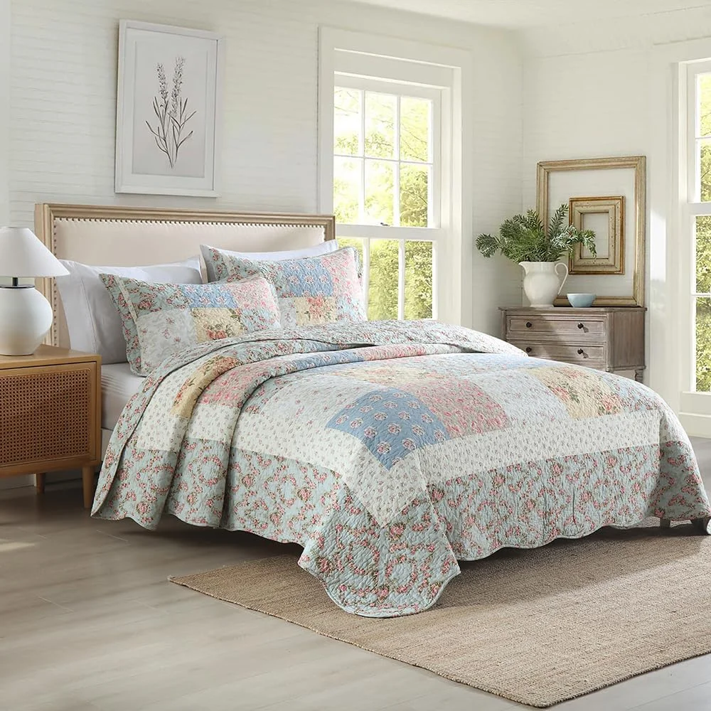 روتختی پنبهای کمندی، ست ملحفه لحاف سه تکه، رو تختی دو رو، لحاف، طرح گل رز سبز آبی، روتختی تکه دوزی شده، سایز کینگ روتختی پنبهای کمندی، ست ملحفه لحاف سه تکه، رو تختی دو رو، لحاف، طرح گل رز سبز آبی، روتختی تکه دوزی شده، سایز کینگ