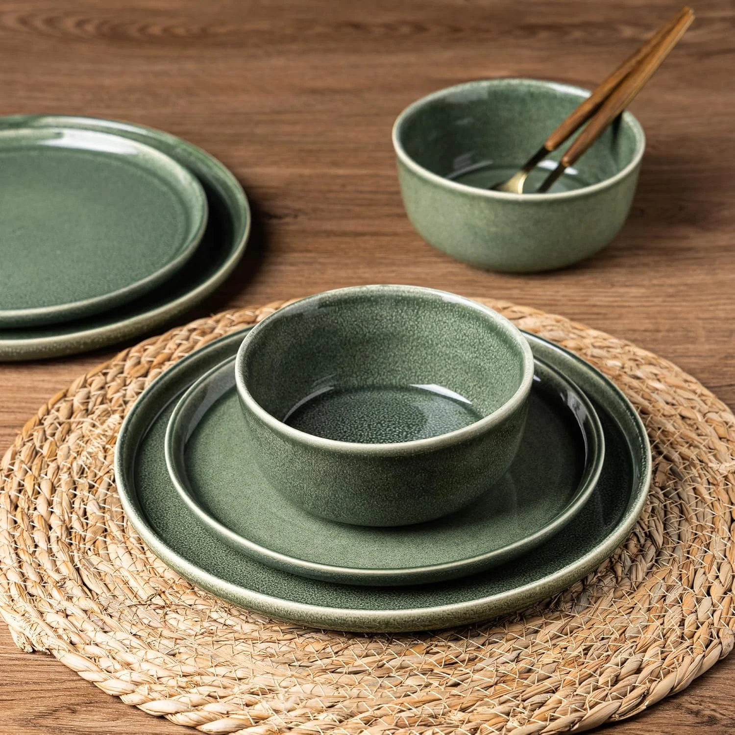 سرویس ظروف غذاخوری سنگی AmorArc برای 4 نفر، ست بشقاب و کاسه سرامیکی گرد با لعاب واکنشگرا، بسیار مقاوم در برابر خش | قابل شستشو در ماشین ظرفشویی و استفاده در مایکروویو، مناسب برای 4 نفر (12 پارچه) سرویس ظروف غذاخوری سنگی AmorArc برای 4 نفر، ست بشقاب و کاسه سرامیکی گرد با لعاب واکنشگرا، بسیار مقاوم در برابر خش | قابل شستشو در ماشین ظرفشویی و استفاده در مایکروویو، مناسب برای 4 نفر (12 پارچه)