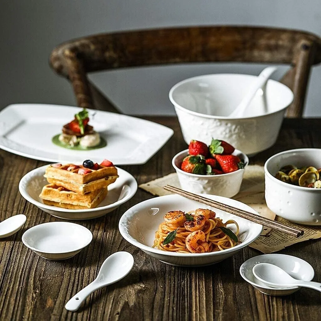 سرویس ظروف غذاخوری سرامیکی، کاسه/بشقاب/پلیت | ست ۴۴ پارچه ظروف غذاخوری با طرح برجسته سفید - مناسب مهمانی های خانوادگی و رستوران سرویس ظروف غذاخوری سرامیکی، کاسه/بشقاب/پلیت | ست ۴۴ پارچه ظروف غذاخوری با طرح برجسته سفید - مناسب مهمانی های خانوادگی و رستوران