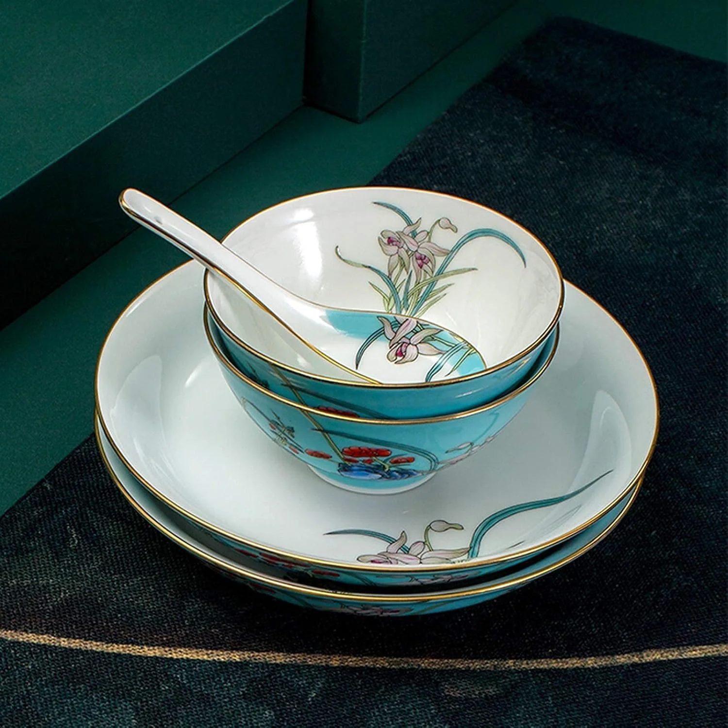 سرویس غذاخوری سرامیکی، 38 پارچه برجسته دست ساز طلایی چینی استخوانی | بشقاب استیک چینی و کاسه غلات برای هدایای عروسی سرویس غذاخوری سرامیکی، 38 پارچه برجسته دست ساز طلایی چینی استخوانی | بشقاب استیک چینی و کاسه غلات برای هدایای عروسی