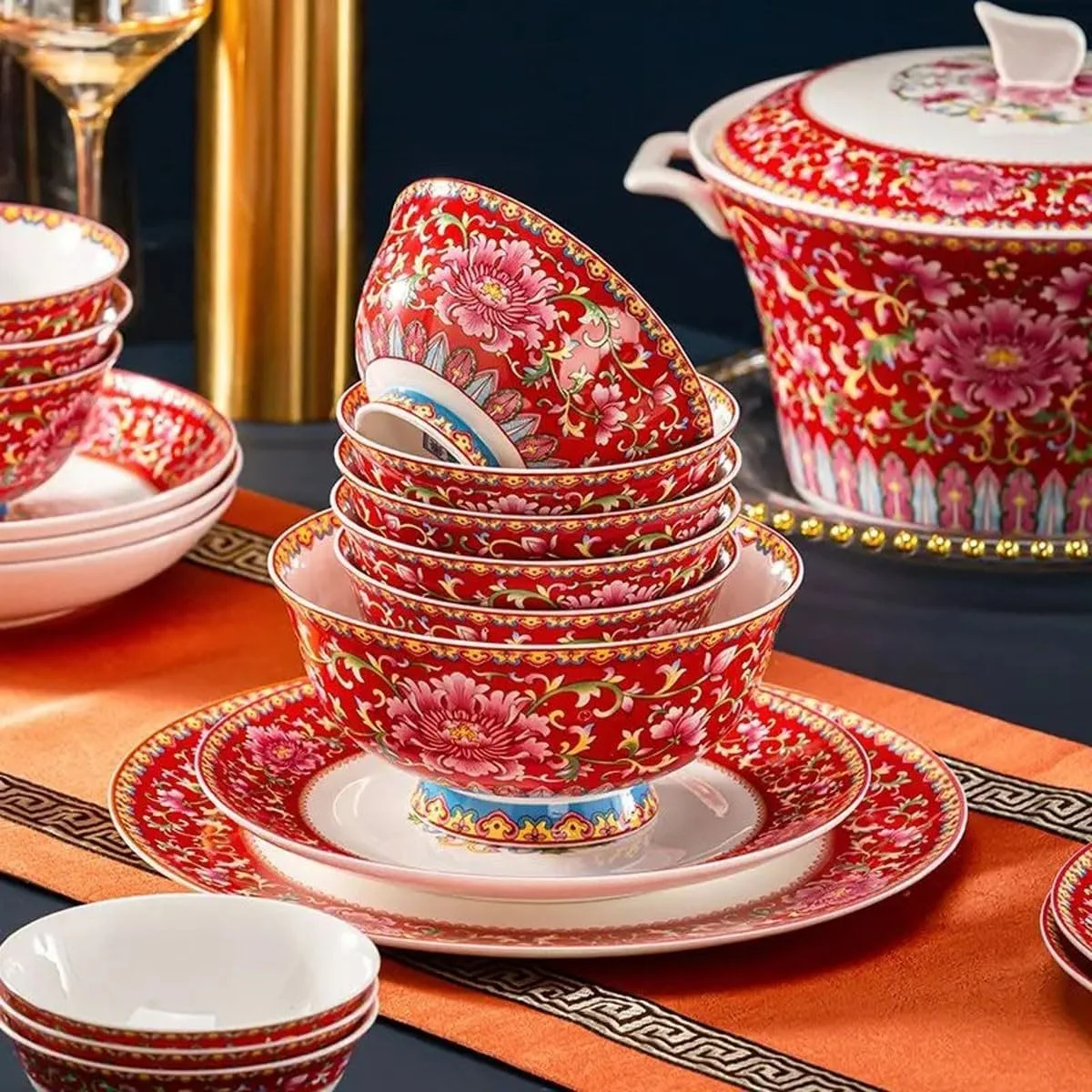 سرویس غذاخوری 70 پارچه چینی استخوانی، مجموعه کاسه، بشقاب و دیس میناکاری شده، سرویس ظروف غذاخوری هدیه عروسی و خانه نویی