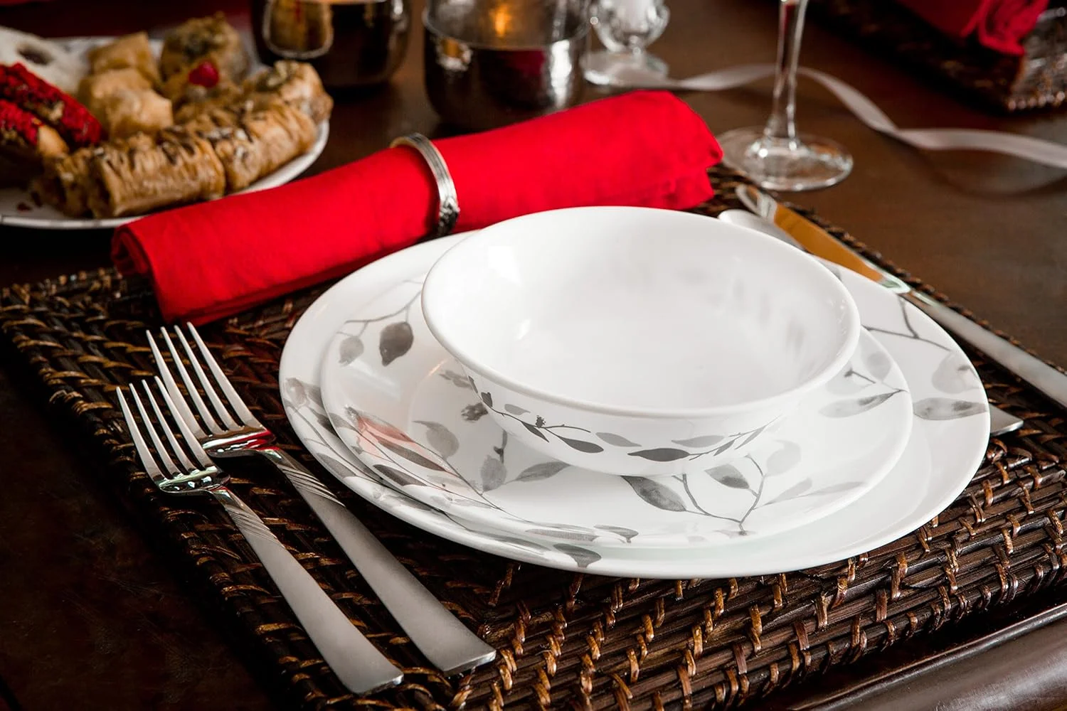 سرویس غذاخوری 12 پارچه کورل مدل Misty Leaves، مقاوم در برابر لب پر شدن و شکستن، خاکستری/سفید، شیشه، سفید، 29.5 x 14.5 29 سانتی متر 1126026