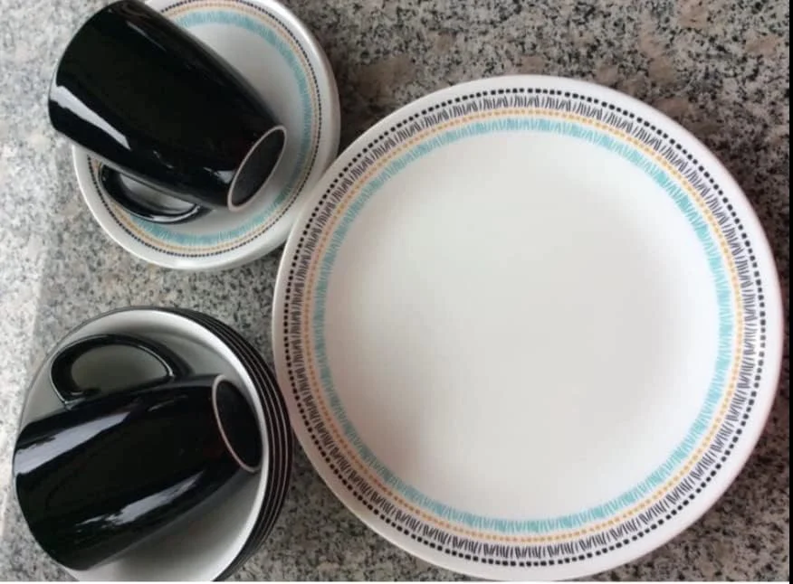 سرویس غذاخوری 16 پارچه کورل مدل Paloma مناسب برای 4 نفر، چند رنگ سرویس غذاخوری 16 پارچه کورل مدل Paloma مناسب برای 4 نفر، چند رنگ