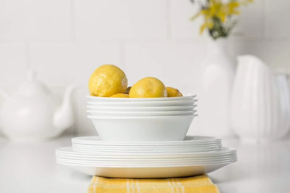 سرویس غذاخوری 18 پارچه Corelle Livingware مدل 1088609، Winter Frost White، مناسب برای 6 نفر سرویس غذاخوری 18 پارچه Corelle Livingware مدل 1088609، Winter Frost White، مناسب برای 6 نفر