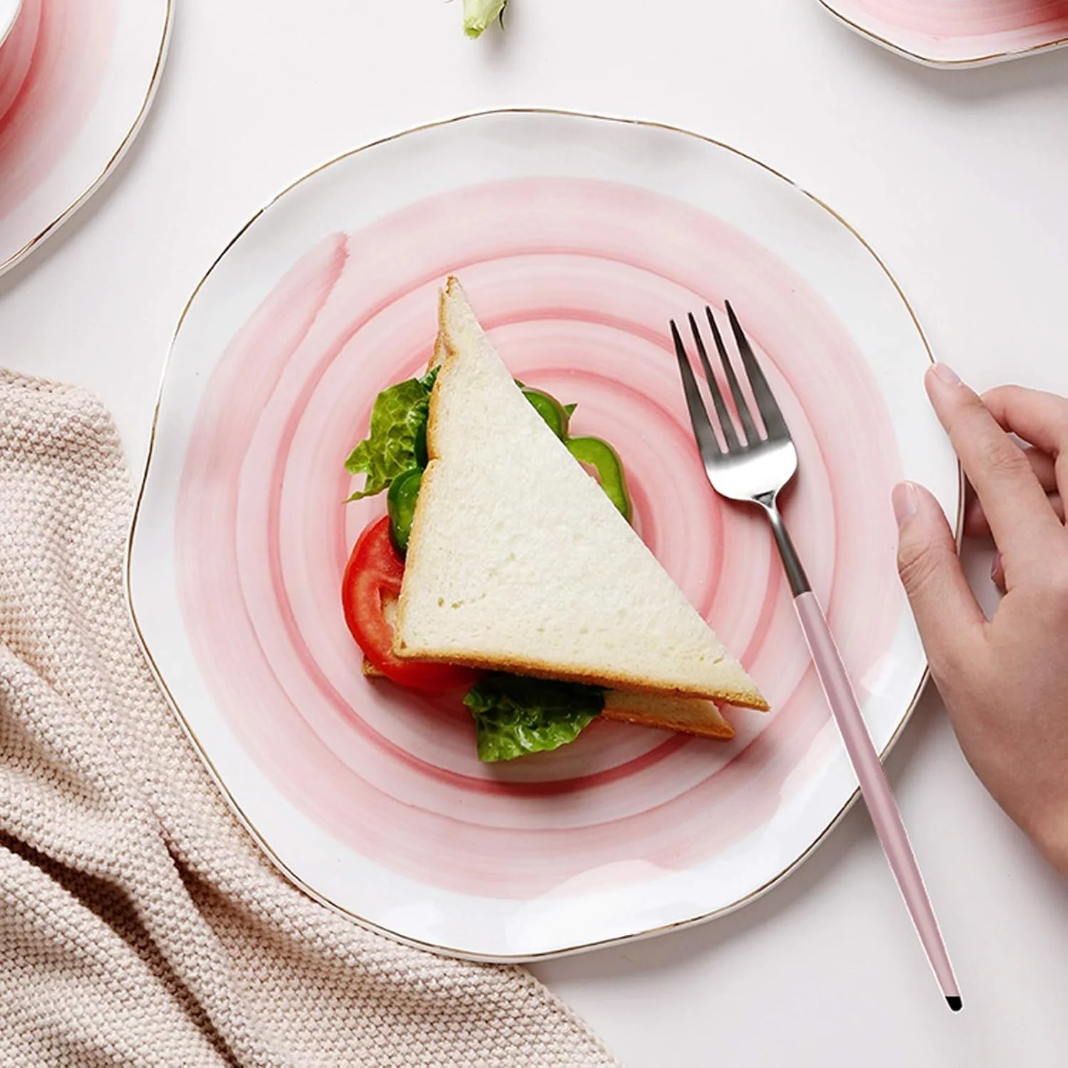 سرویس غذاخوری، سرویس ظروف سرامیکی، سرویس غذاخوری چینی به سبک نوردیک 32 پارچه | کاسه غلات لبه نامنظم و ست بشقاب استیک سرویس غذاخوری، سرویس ظروف سرامیکی، سرویس غذاخوری چینی به سبک نوردیک 32 پارچه | کاسه غلات لبه نامنظم و ست بشقاب استیک