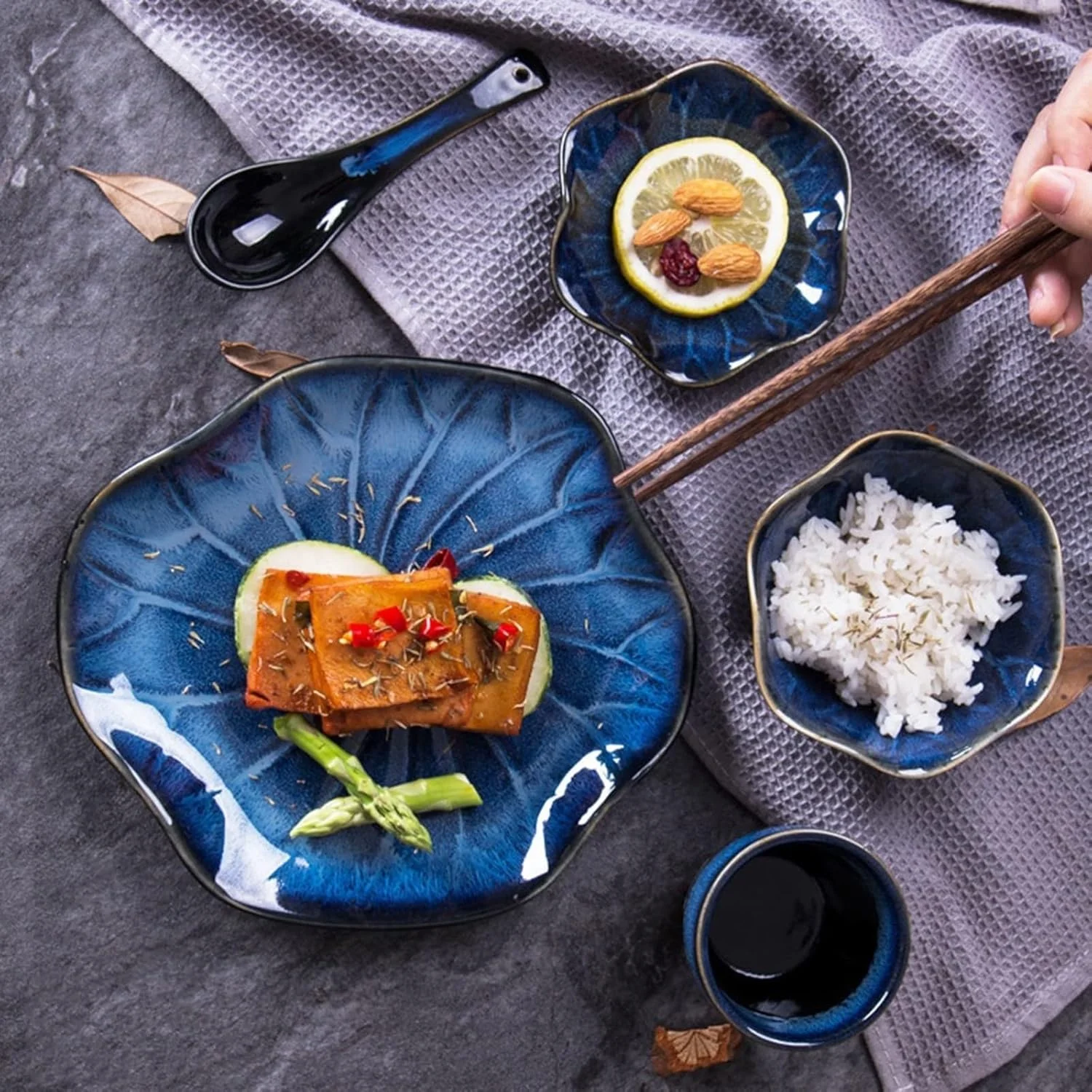 سرویس ظروف غذاخوری 20 پارچه برای 4 نفر، ظروف غذاخوری چینی، ست ظروف آشپزخانه - ست بشقاب و کاسه برای 4 نفر، لعاب واکنش گرا سرویس ظروف غذاخوری 20 پارچه برای 4 نفر، ظروف غذاخوری چینی، ست ظروف آشپزخانه - ست بشقاب و کاسه برای 4 نفر، لعاب واکنش گرا