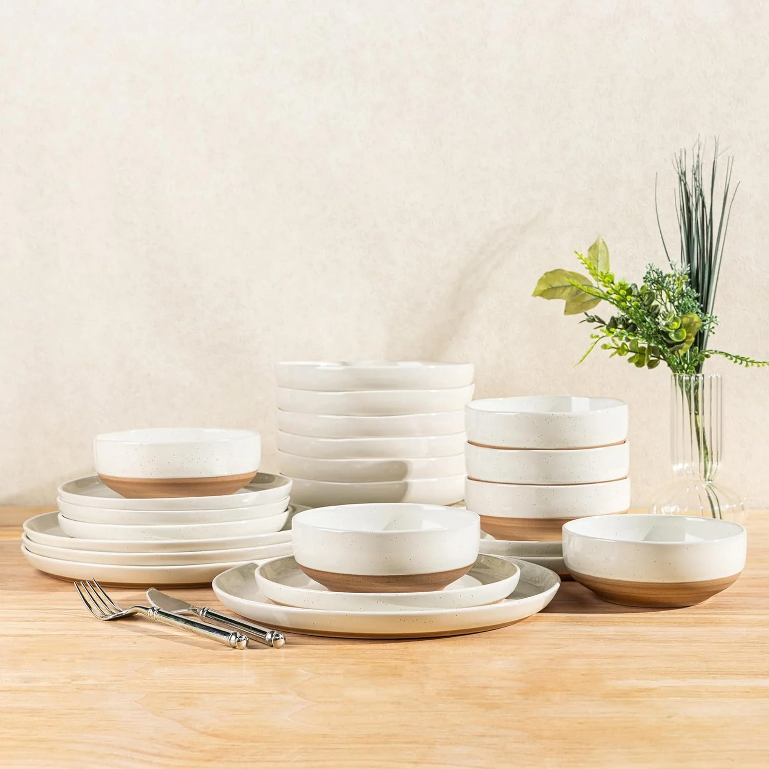 سرویس غذاخوری 24 پارچه سنگی خالدار GBHOME برای 6 نفر - سرویس غذاخوری مدرن، دست ساز با لبه موج دار منحصر به فرد، قابل شستشو در ماشین ظرفشویی و استفاده در مایکروویو، شامل بشقاب و کاسه، بژ سرویس غذاخوری 24 پارچه سنگی خالدار GBHOME برای 6 نفر - سرویس غذاخوری مدرن، دست ساز با لبه موج دار منحصر به فرد، قابل شستشو در ماشین ظرفشویی و استفاده در مایکروویو، شامل بشقاب و کاسه، بژ