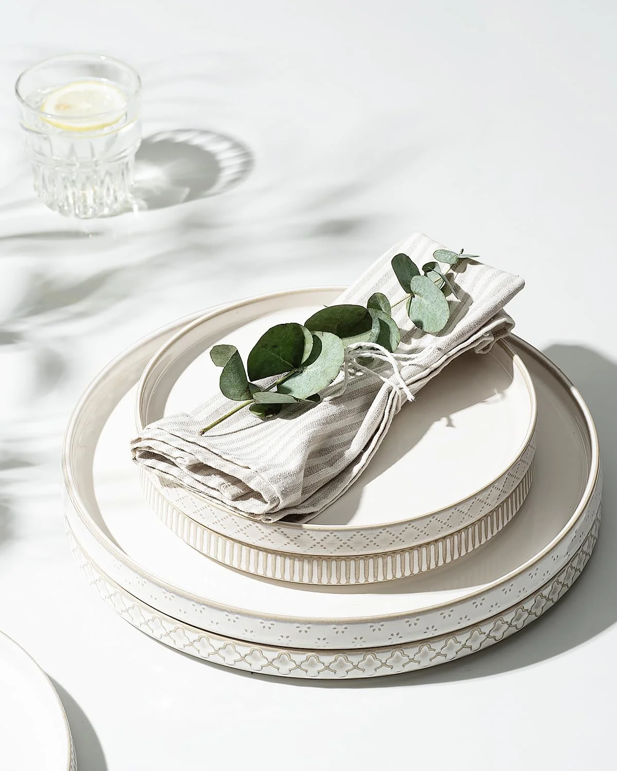 سرویس ظروف غذاخوری گت استار، ست بشقاب و کاسه (بشقاب 10.5 اینچی + بشقاب 8 اینچی + کاسه 6 اینچی) برای 4 نفر، قابل استفاده در مایکروویو و ماشین ظرفشویی، ست 12 تکه ظروف غذاخوری سرامیکی سرویس ظروف غذاخوری گت استار، ست بشقاب و کاسه (بشقاب 10.5 اینچی + بشقاب 8 اینچی + کاسه 6 اینچی) برای 4 نفر، قابل استفاده در مایکروویو و ماشین ظرفشویی، ست 12 تکه ظروف غذاخوری سرامیکی