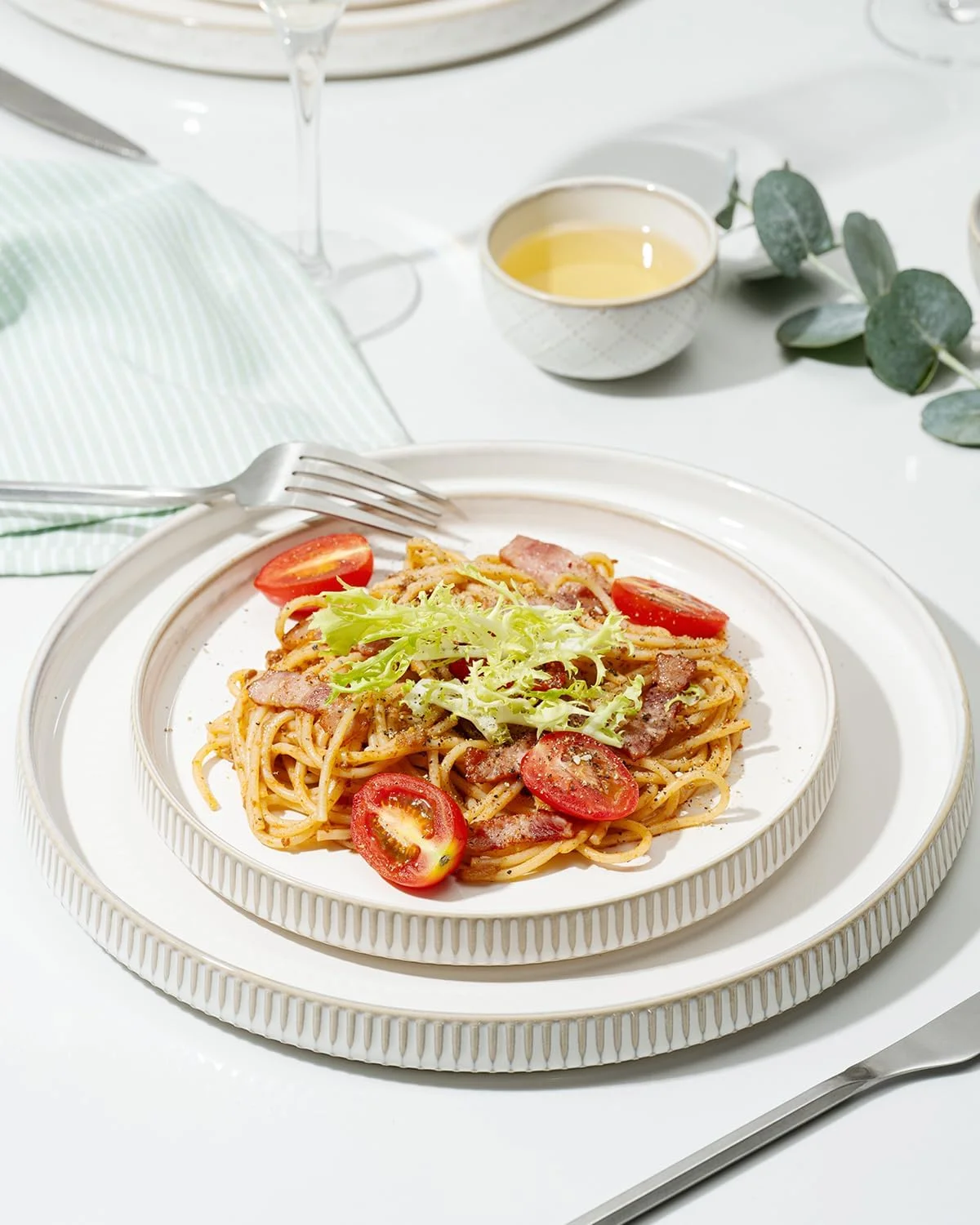 سرویس ظروف غذاخوری گت استار، ست بشقاب و کاسه (بشقاب 10.5 اینچی + بشقاب 8 اینچی + کاسه 6 اینچی) برای 4 نفر، قابل استفاده در مایکروویو و ماشین ظرفشویی، ست 12 تکه ظروف غذاخوری سرامیکی سرویس ظروف غذاخوری گت استار، ست بشقاب و کاسه (بشقاب 10.5 اینچی + بشقاب 8 اینچی + کاسه 6 اینچی) برای 4 نفر، قابل استفاده در مایکروویو و ماشین ظرفشویی، ست 12 تکه ظروف غذاخوری سرامیکی