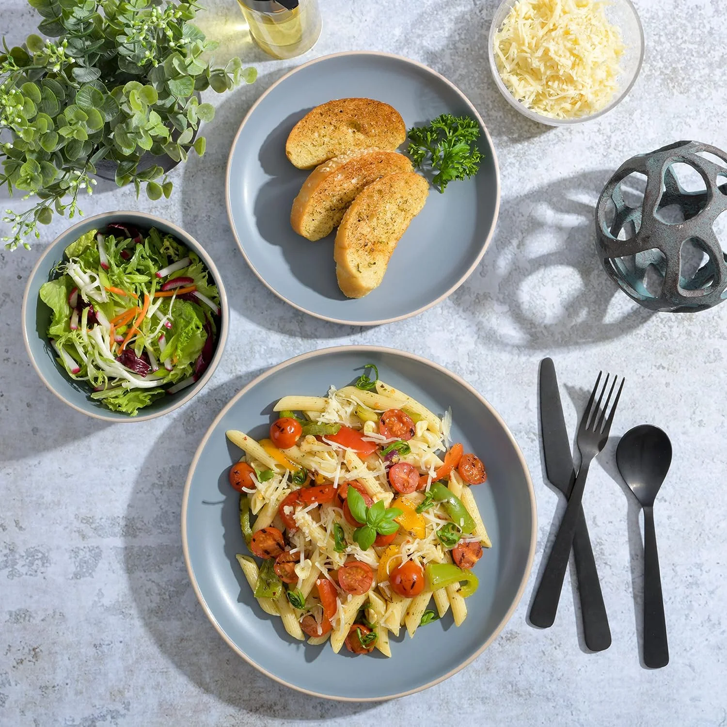 سرویس غذاخوری 12 پارچه گرد سنگی گیبسون هوم راکاوی، مناسب برای 4 نفر، آبی سرویس غذاخوری 12 پارچه گرد سنگی گیبسون هوم راکاوی، مناسب برای 4 نفر، آبی