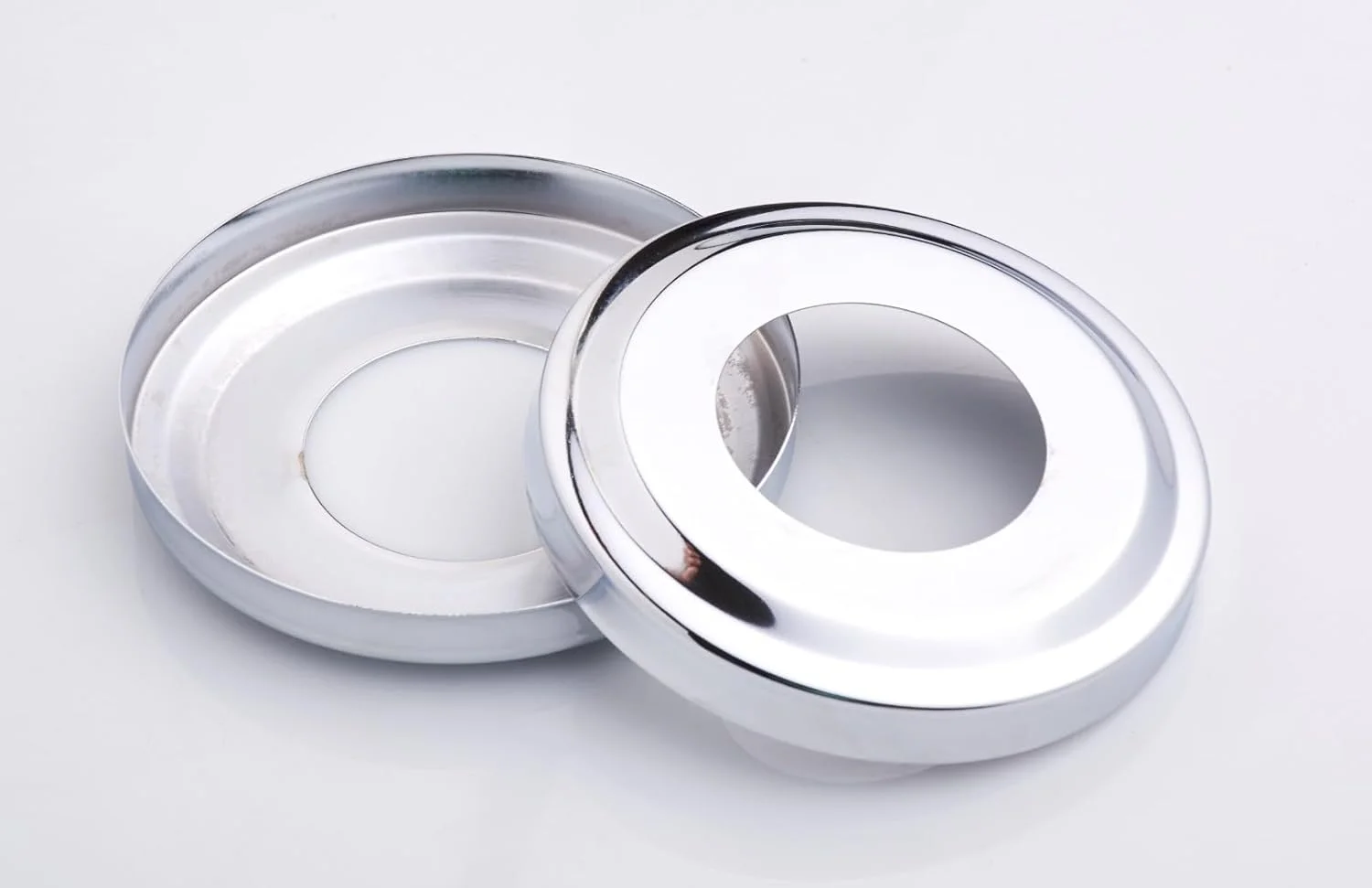 صفحه پوشاننده نردبان استخر Swimcare | صفحات کرومی گرد استیل ضد زنگ مناسب برای نردبان های استخر توکار با قطر داخلی 1.9 اینچ و پوشش نرده استخر | لوازم جانبی حلقه ای استخرهای توکار (بسته 2 عددی) صفحه پوشاننده نردبان استخر Swimcare | صفحات کرومی گرد استیل ضد زنگ مناسب برای نردبان های استخر توکار با قطر داخلی 1.9 اینچ و پوشش نرده استخر | لوازم جانبی حلقه ای استخرهای توکار (بسته 2 عددی)