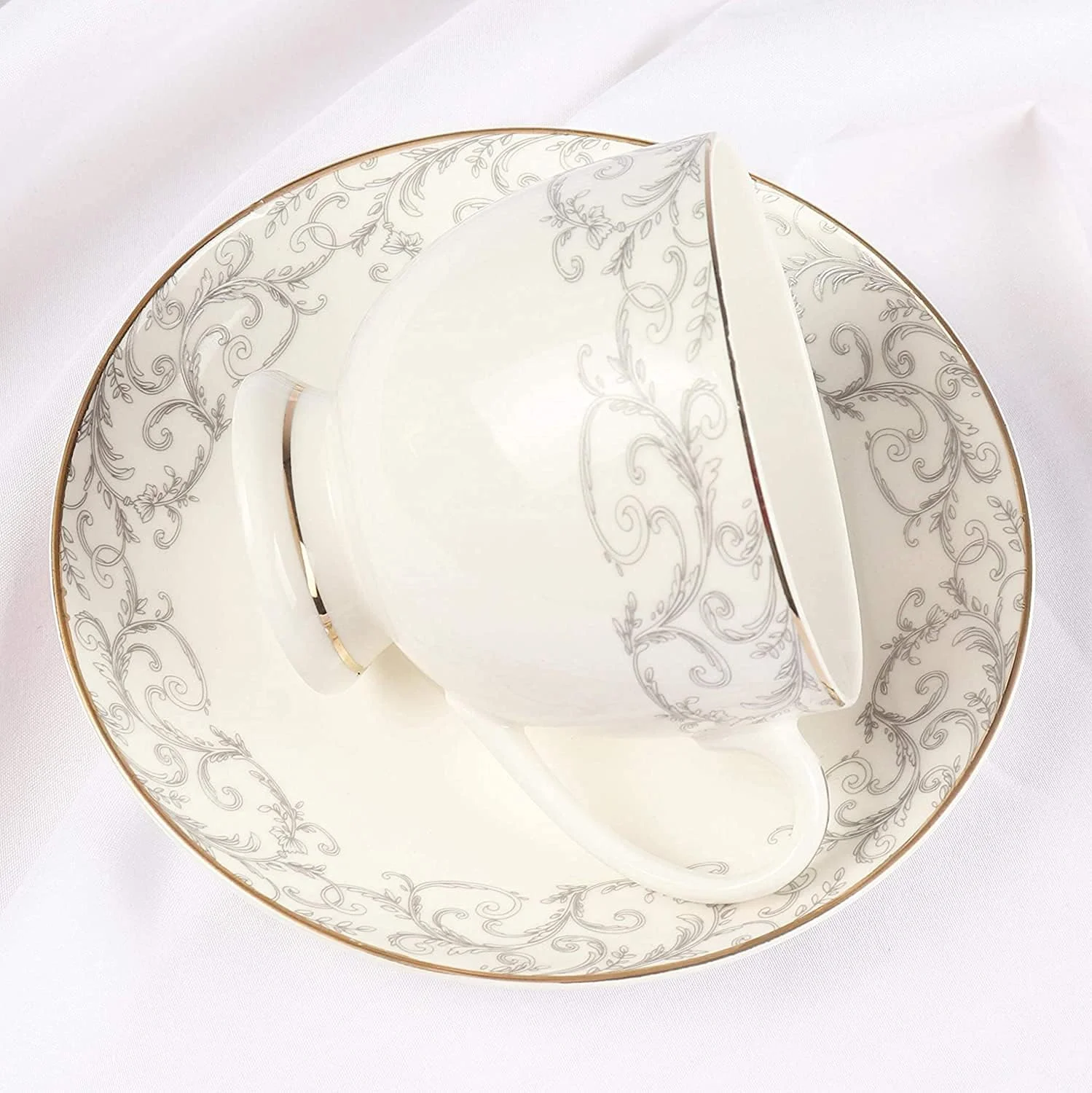 سرویس ظروف غذاخوری X IANGYU، ۳۲ پارچه برای ۶ نفر، چینی استخوانی جدید، سرویس غذاخوری، ظروف سرامیکی، سرویس ترکیبی ظروف چینی لوکس با لبه طلایی رنگ شده با دست، فنجان و نعلبکی چای، بشقاب دسر، کاسه سالاد BXC سرویس ظروف غذاخوری X IANGYU، ۳۲ پارچه برای ۶ نفر، چینی استخوانی جدید، سرویس غذاخوری، ظروف سرامیکی، سرویس ترکیبی ظروف چینی لوکس با لبه طلایی رنگ شده با دست، فنجان و نعلبکی چای، بشقاب دسر، کاسه سالاد BXC