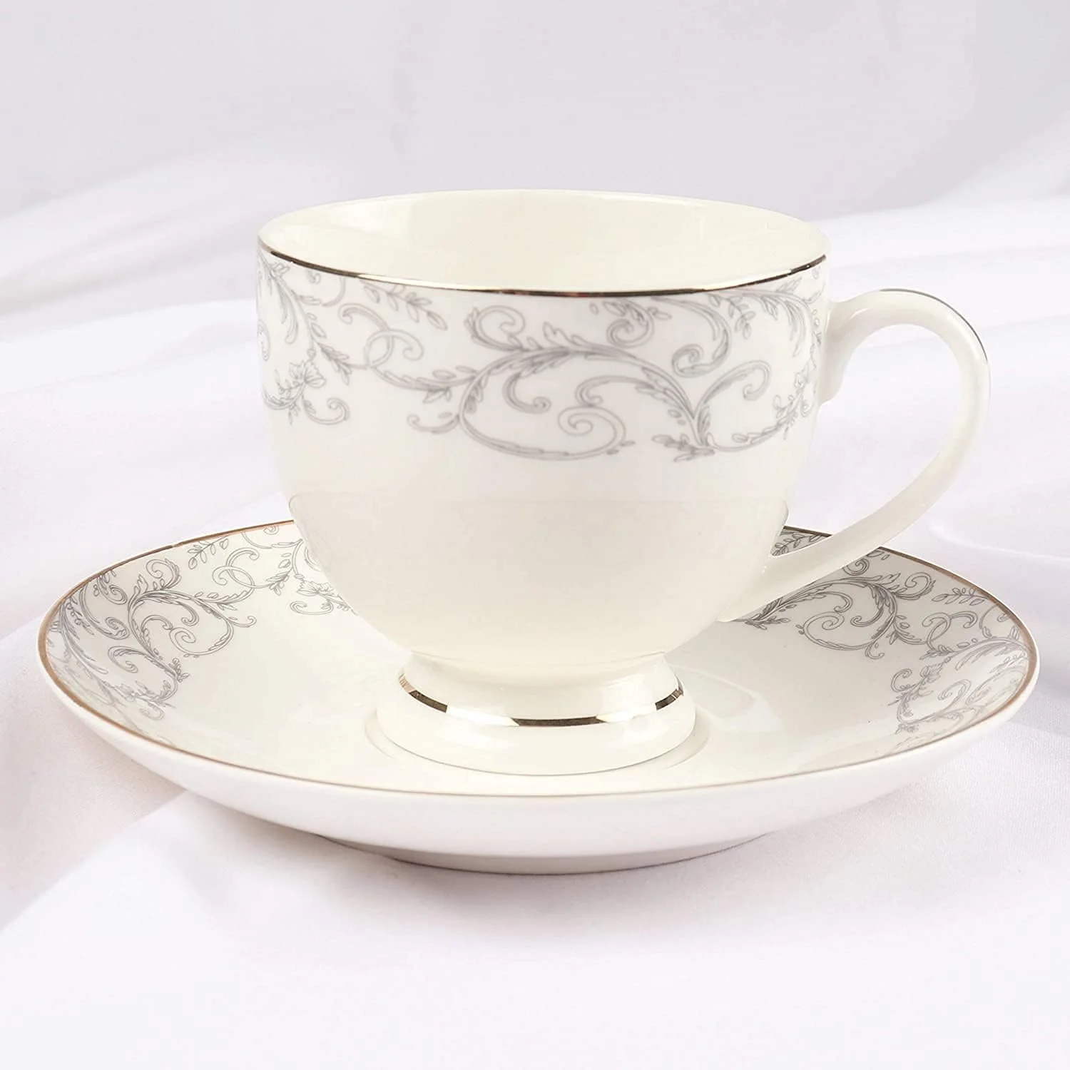 سرویس ظروف غذاخوری X IANGYU، ۳۲ پارچه برای ۶ نفر، چینی استخوانی جدید، سرویس غذاخوری، ظروف سرامیکی، سرویس ترکیبی ظروف چینی لوکس با لبه طلایی رنگ شده با دست، فنجان و نعلبکی چای، بشقاب دسر، کاسه سالاد BXC سرویس ظروف غذاخوری X IANGYU، ۳۲ پارچه برای ۶ نفر، چینی استخوانی جدید، سرویس غذاخوری، ظروف سرامیکی، سرویس ترکیبی ظروف چینی لوکس با لبه طلایی رنگ شده با دست، فنجان و نعلبکی چای، بشقاب دسر، کاسه سالاد BXC