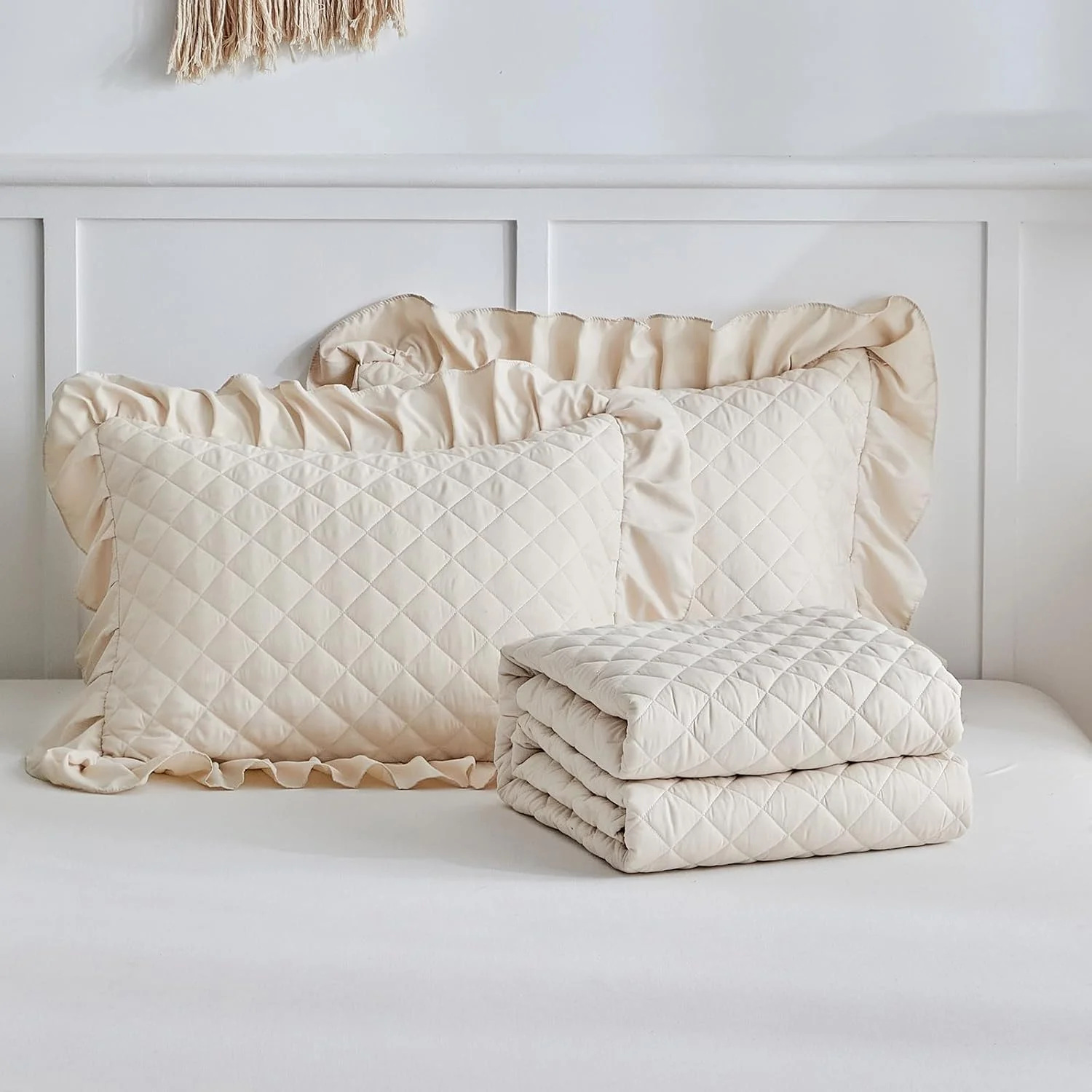 ست روتختی دامن چین دار - افتادگی 30 اینچی - رو تختی چین دار شیک و قدیمی به رنگ کرم سفید مناسب تابستان، لحاف، روتختی بوهو، سبک خانه روستایی، سبک وزن، لوکس و روستایی، ست 3 تکه سایز کوئین بژ