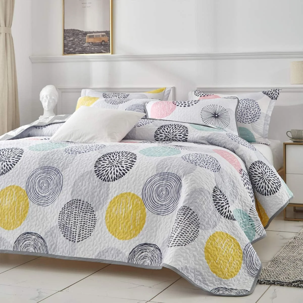 ست لحاف سه تکه برگشت پذیر Uozzi Bedding سایز کوئین 90x90، میکروفیبر نرم، سبک وزن، رو تختی، ست لحاف تابستانی، روکش تخت، پتوی مناسب تمام فصول، خال های رنگارنگ (1 لحاف + 2 روبالشی)