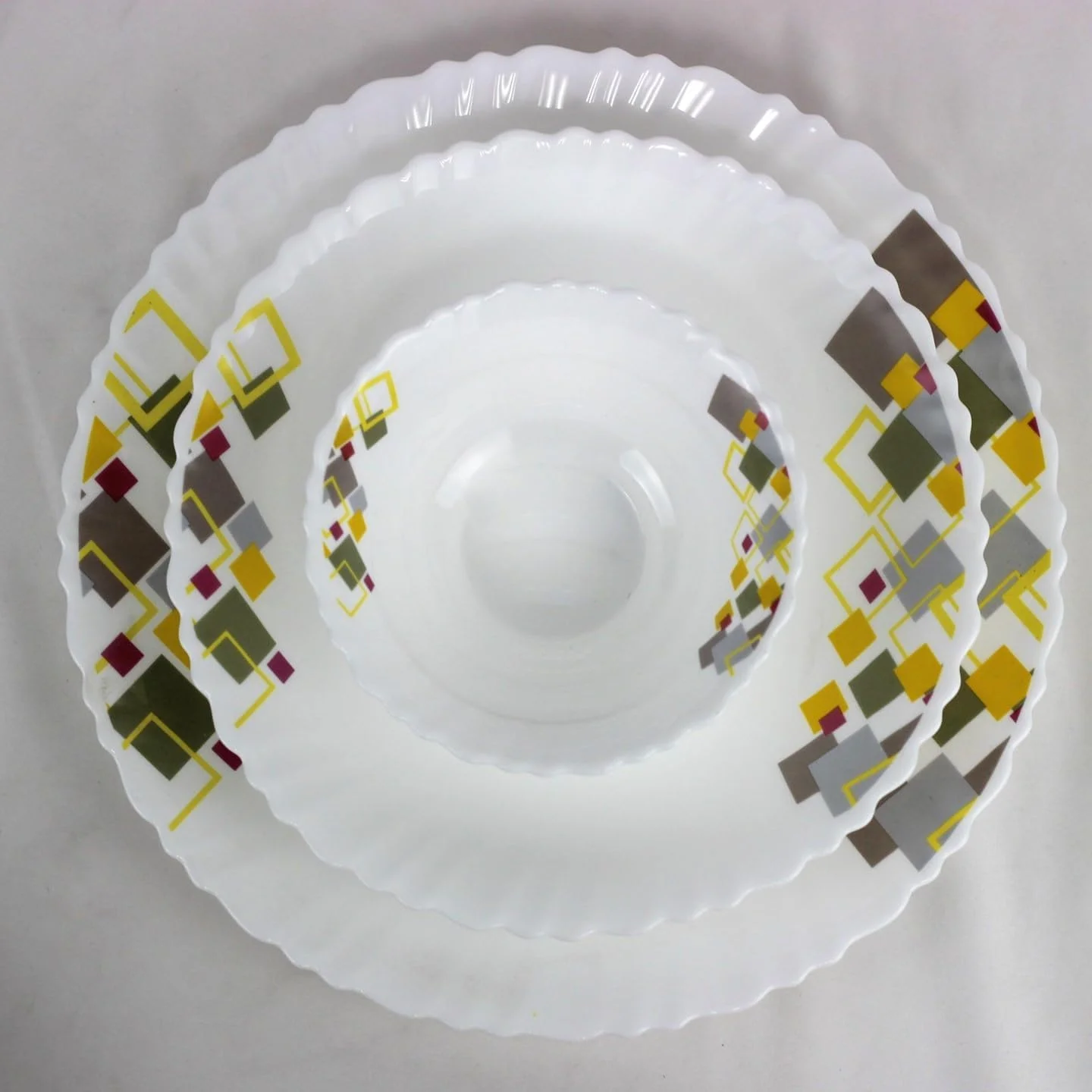 سرویس غذاخوری 12 پارچه مِلریچ از جنس اوپال، شامل بشقاب غذاخوری، بشقاب دسر و کاسه، قابل استفاده در ماشین ظرفشویی و مایکروویو، مقاوم در برابر خراشیدگی، مناسب برای آشپزخانه و رستوران سرویس غذاخوری 12 پارچه مِلریچ از جنس اوپال، شامل بشقاب غذاخوری، بشقاب دسر و کاسه، قابل استفاده در ماشین ظرفشویی و مایکروویو، مقاوم در برابر خراشیدگی، مناسب برای آشپزخانه و رستوران