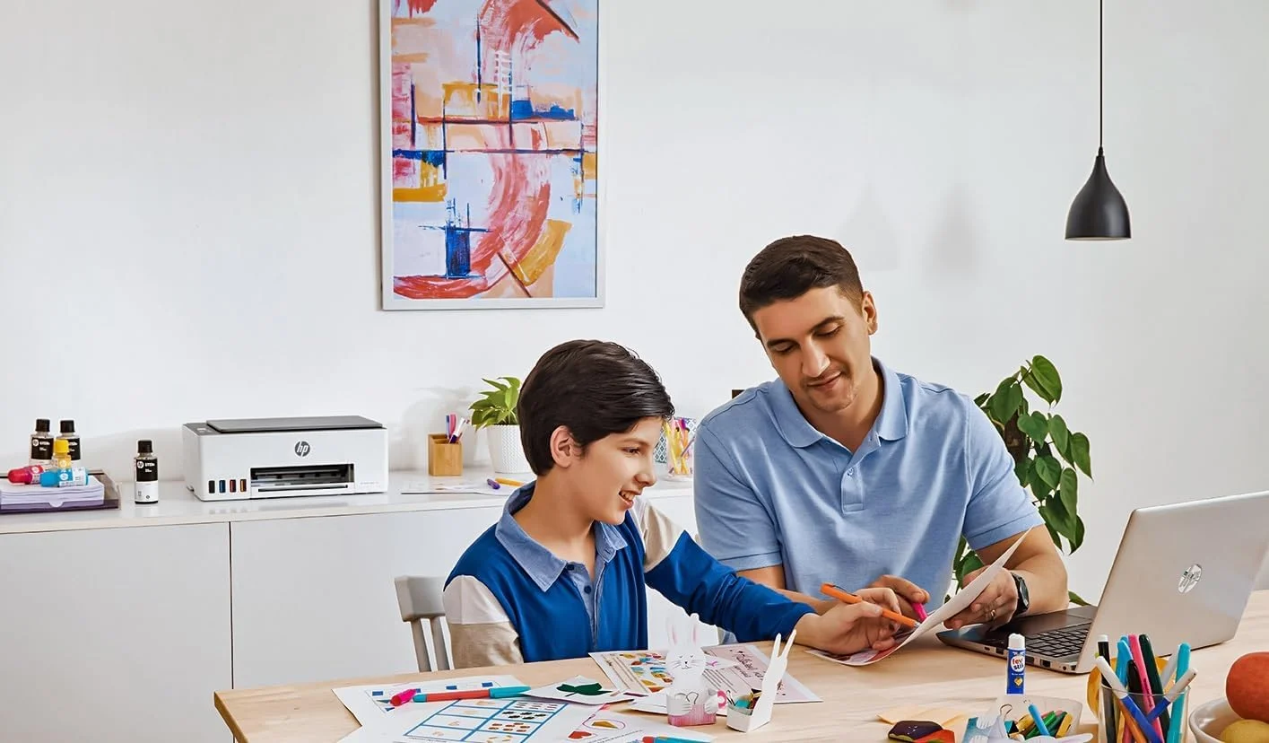 پرینتر چندکاره جوهرافشان بی سیم اچ پی مدل Smart Tank 519 - قرمز/سفید