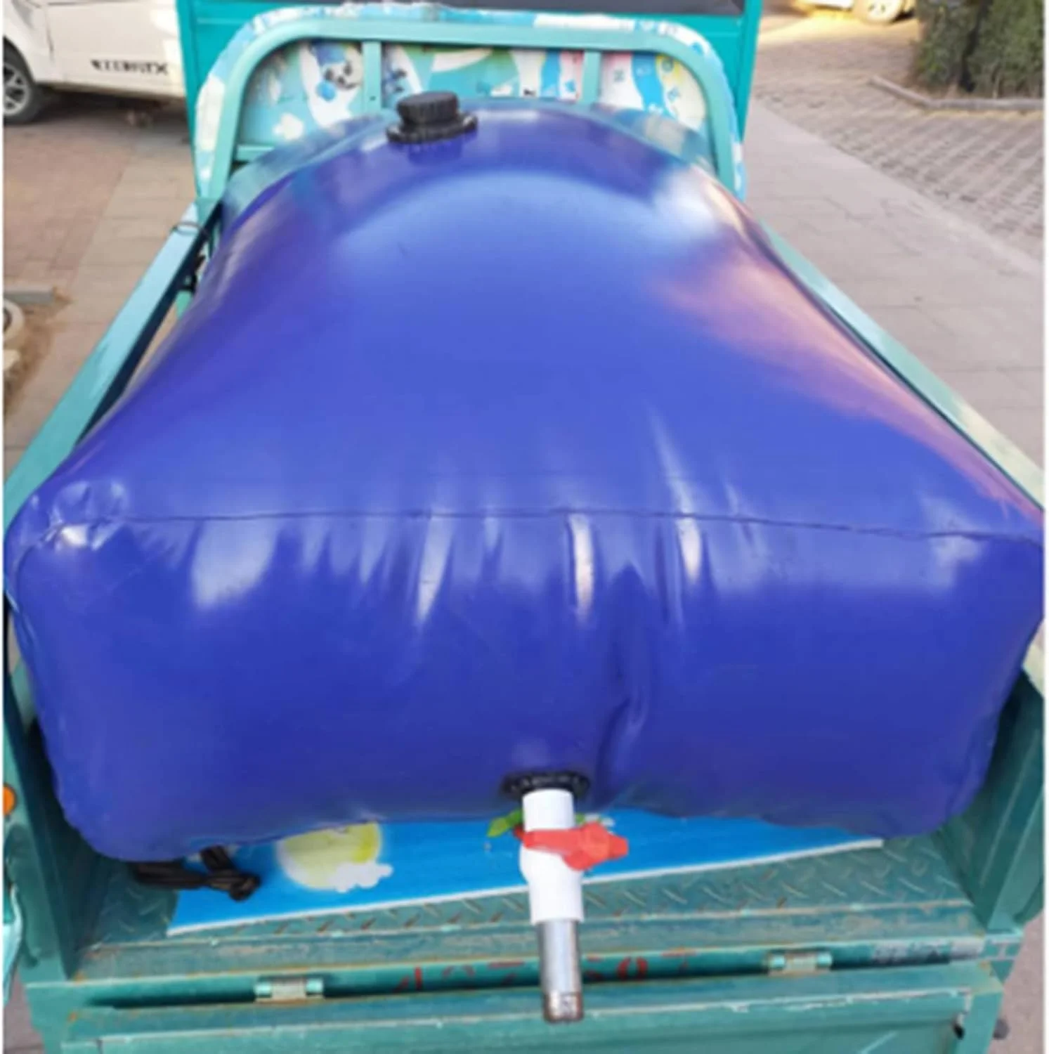 کیسه آب با ظرفیت بالا برای فضای باز، مخازن تاشو کیسه آب، مخزن ذخیره آب اضطراری قابل حمل مورد استفاده برای مقاومت در برابر خشکسالی و حفاظت در برابر آتش برای ذخیره آب کشاورزی (رنگ: آبی) کیسه آب با ظرفیت بالا برای فضای باز، مخازن تاشو کیسه آب، مخزن ذخیره آب اضطراری قابل حمل مورد استفاده برای مقاومت در برابر خشکسالی و حفاظت در برابر آتش برای ذخیره آب کشاورزی (رنگ: آبی)