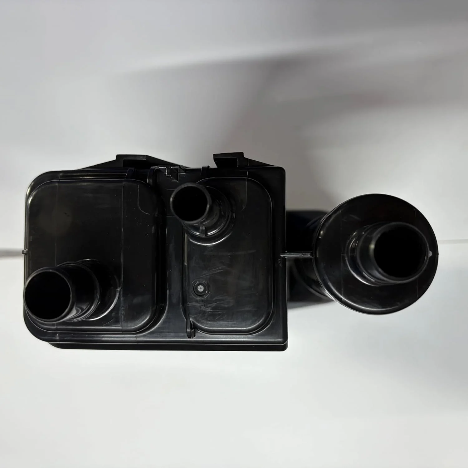 مجموعه کنیستر ذغالی 77740-06230 77704-06170 77740-33220 77704-33200 مناسب برای: کرولا (مکزیک)، کرولا سدان (آمریکای شمالی)، کمری/هیبرید (آمریکای شمالی)، ای اس 250 (آمریکای شمالی)، آوالون، کرولا کراس، راو4 (آمریکای شمالی)، کرولا سدان (ژاپن)