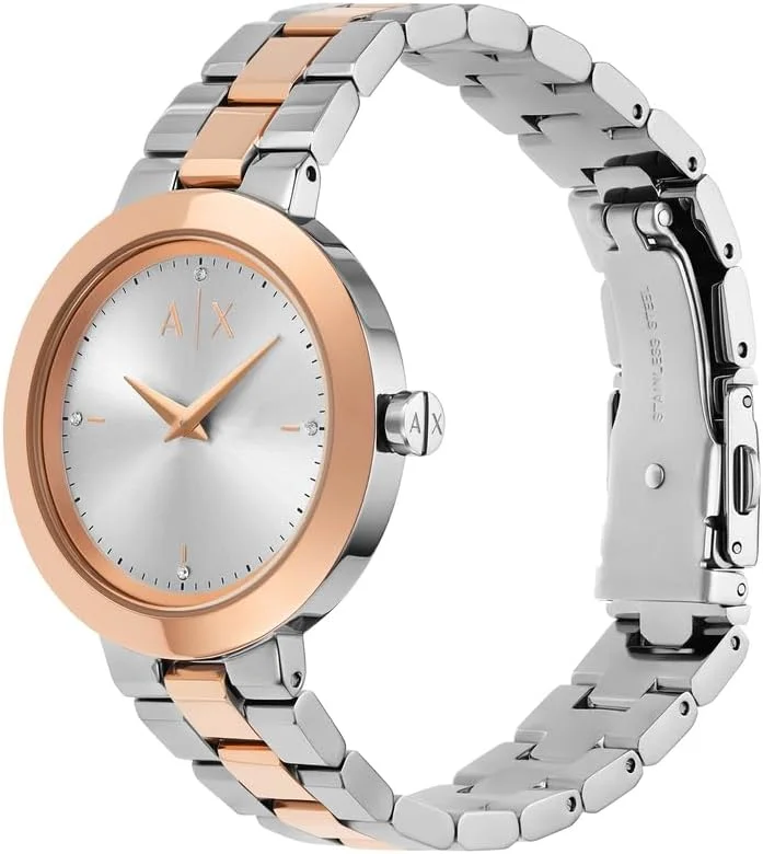 ساعت آرمانی اکسچنج با صفحه نقره‌ای، موتور دو عقربه و دستبند استیل دو رنگ