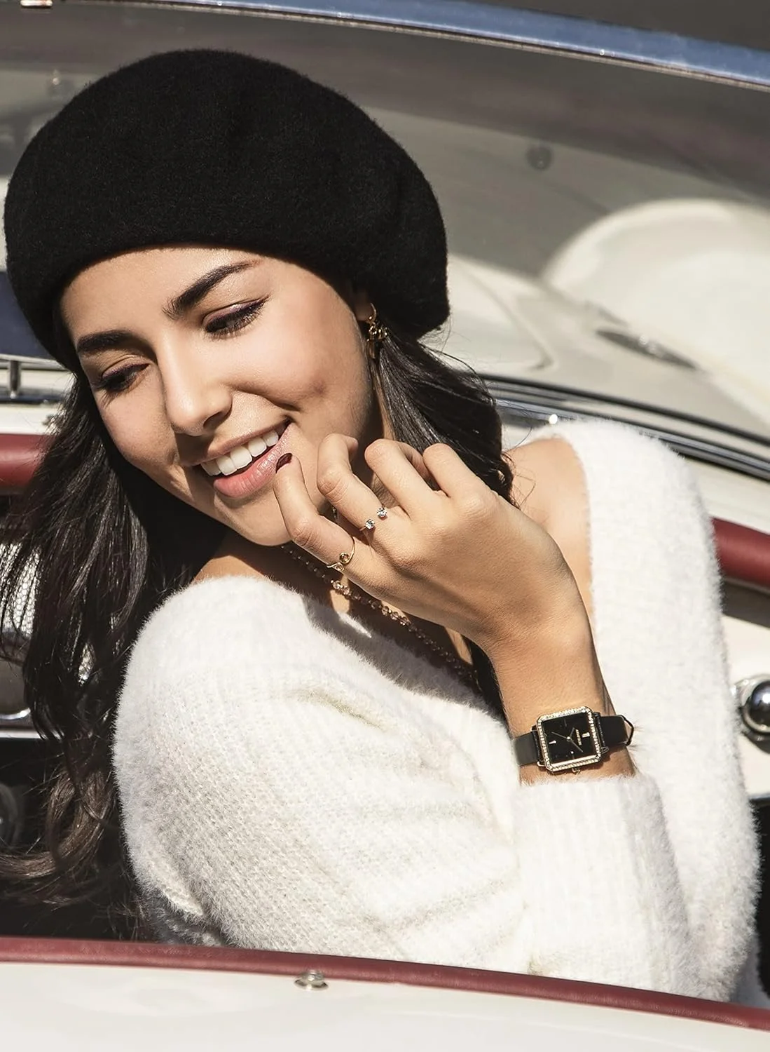 ساعت مچی زنانه آرمایترون با بند چرمی و نگین های کریستالی اصل، 75/5597 ساعت مچی زنانه آرمایترون با بند چرمی و نگین های کریستالی اصل، 75/5597