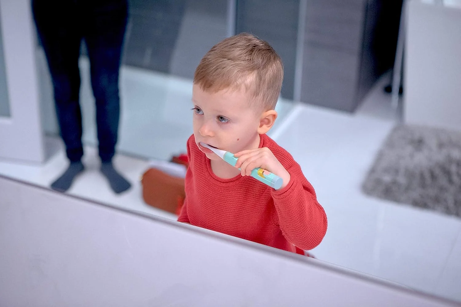 مسواک برقی سونیک کودکان مارکوس و مارکوس | برس های نایلونی نرم | تایمر 2 دقیقه ای | با باتری AAA کار می کند | فاقد BPA | سن 3+ | (صورتی)