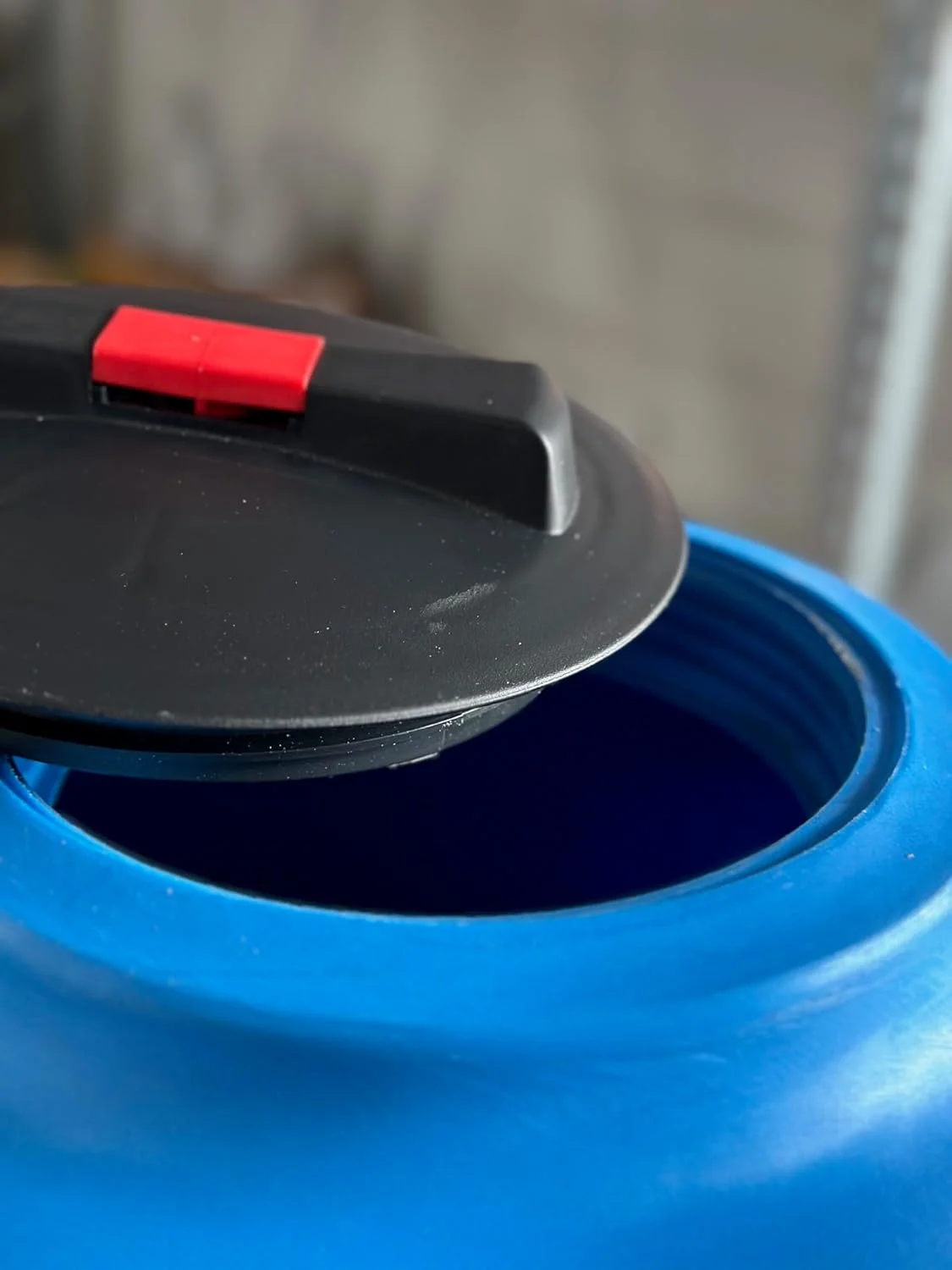 مخزن آب پلی اتیلن، سایز جمع و جور، برای فضاهای تنگ، مدل Twin 200 لیتری، ساخت ایتالیا