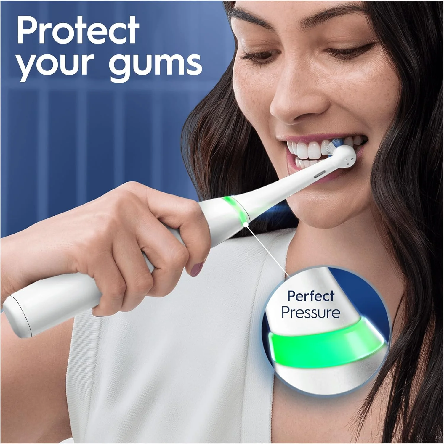 مسواک برقی Oral-B iO7 با فناوری مغناطیسی انقلابی، دسته متصل به برنامه، 1 سر مسواک و کیف مسافرتی، 5 حالت با سفید کننده دندان، ست هدیه، سفید، [همراه با دوشاخه UK]