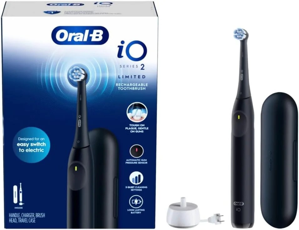 مسواک برقی شارژی Oral-B iO Simple Clean، مشکی شب با 1 سری برس مراقبت ملایم و 1 کیف مسافرتی مشکی - سنسور فشار خودکار برای محافظت از لثه ها - 3 حالت - تایمر 2 دقیقه ای مسواک برقی شارژی Oral-B iO Simple Clean، مشکی شب با 1 سری برس مراقبت ملایم و 1 کیف مسافرتی مشکی - سنسور فشار خودکار برای محافظت از لثه ها - 3 حالت - تایمر 2 دقیقه ای