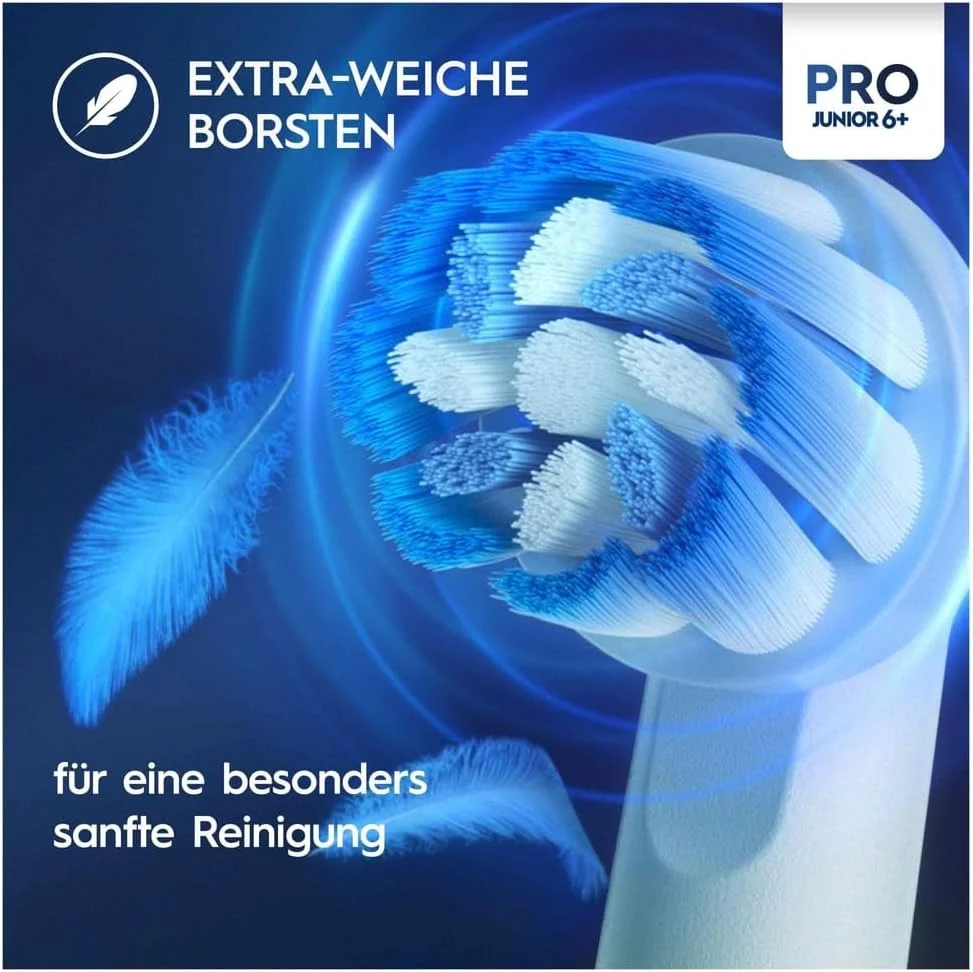 مسواک برقی کودکانه Oral-B Pro Junior مناسب کودکان بالای 6 سال، دارای سنسور فشار، 3 حالت تمیز کردن شامل حالت حساس برای مراقبت از دندان، برس های نرم و تایمر، طراحی شده توسط براون، سبز مسواک برقی کودکانه Oral-B Pro Junior مناسب کودکان بالای 6 سال، دارای سنسور فشار، 3 حالت تمیز کردن شامل حالت حساس برای مراقبت از دندان، برس های نرم و تایمر، طراحی شده توسط براون، سبز