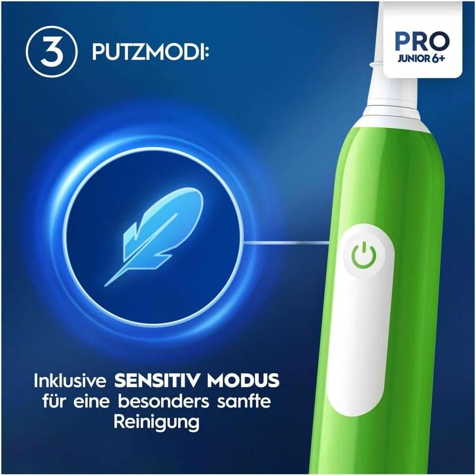 مسواک برقی کودکانه Oral-B Pro Junior مناسب کودکان بالای 6 سال، دارای سنسور فشار، 3 حالت تمیز کردن شامل حالت حساس برای مراقبت از دندان، برس های نرم و تایمر، طراحی شده توسط براون، سبز مسواک برقی کودکانه Oral-B Pro Junior مناسب کودکان بالای 6 سال، دارای سنسور فشار، 3 حالت تمیز کردن شامل حالت حساس برای مراقبت از دندان، برس های نرم و تایمر، طراحی شده توسط براون، سبز