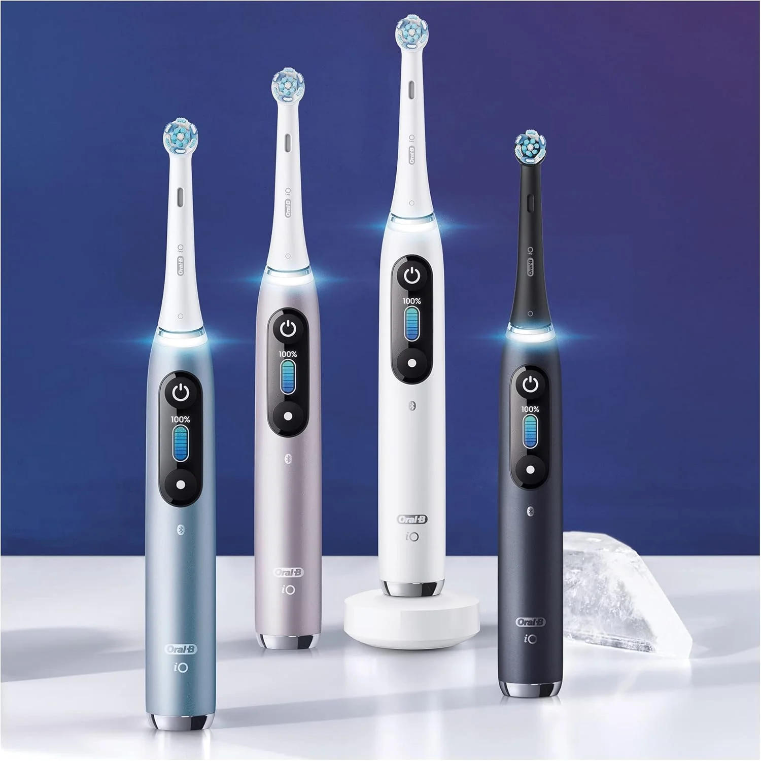 مسواک برقی Oral-B iO Series 9، نسخه ویژه، همراه با اپلیکیشن موبایل Oral-B، با Magnet iO، کیف مسافرتی با عملکرد شارژ، کیف لوازم آرایشی، آبی مسواک برقی Oral-B iO Series 9، نسخه ویژه، همراه با اپلیکیشن موبایل Oral-B، با Magnet iO، کیف مسافرتی با عملکرد شارژ، کیف لوازم آرایشی، آبی