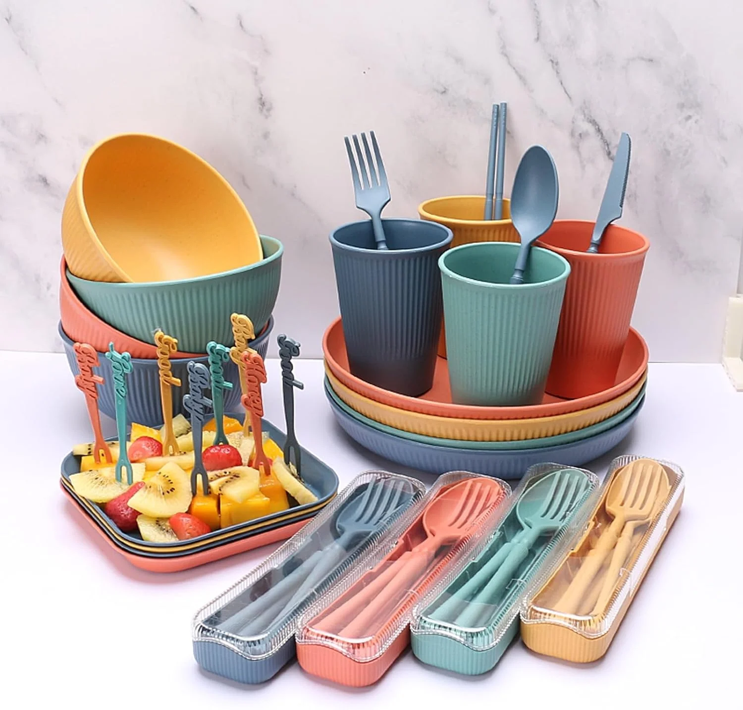 ست ظروف نشکن ۴۸ تکه برای ۴ نفر، ست بشقاب و کاسه کمپینگ، ست ظروف پیک نیک پلاستیکی، بشقاب های سرو پلاستیکی رنگارنگ سبک وزن برای باربیکیو، کاسه، فنجان، کارد و چنگال، ظروف غذاخوری (سبز)