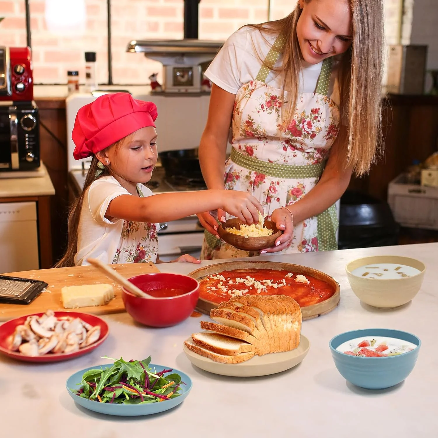 ست ظروف غذاخوری کاه گندم ساگرینی، 28 تکه بشقاب و کاسه پلاستیکی، ست ظروف ضروری اتاق خوابگاه دانشجویی با ست کارد و چنگال، قابل استفاده در مایکروویو