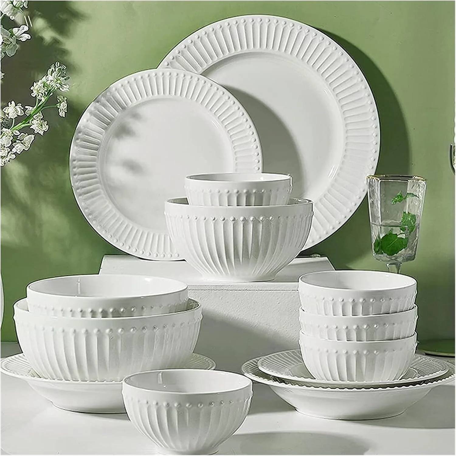 سرویس غذاخوری ۱۹ پارچه مناسب رستوران های لوکس و منزل، ست ظروف غذاخوری، ست ظروف چینی با بشقاب و کاسه، سرویس غذاخوری سرامیکی سفید