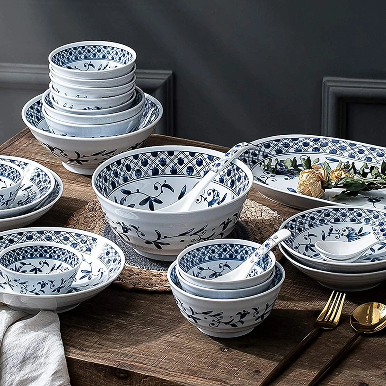 Dinner Set for Luxury Restaurant and Home, Ceramics Dinner Sets, Blue and White Porcelain Porcelain Dinnerware Set of 45 | Simplicity Cereal Bowl, Dinner Set for Luxury Restaurant and Home, Ceramics Dinner Sets, Blue and White Porcelain Porcelain Dinnerware Set of 45 | Simplicity Cereal Bowl,