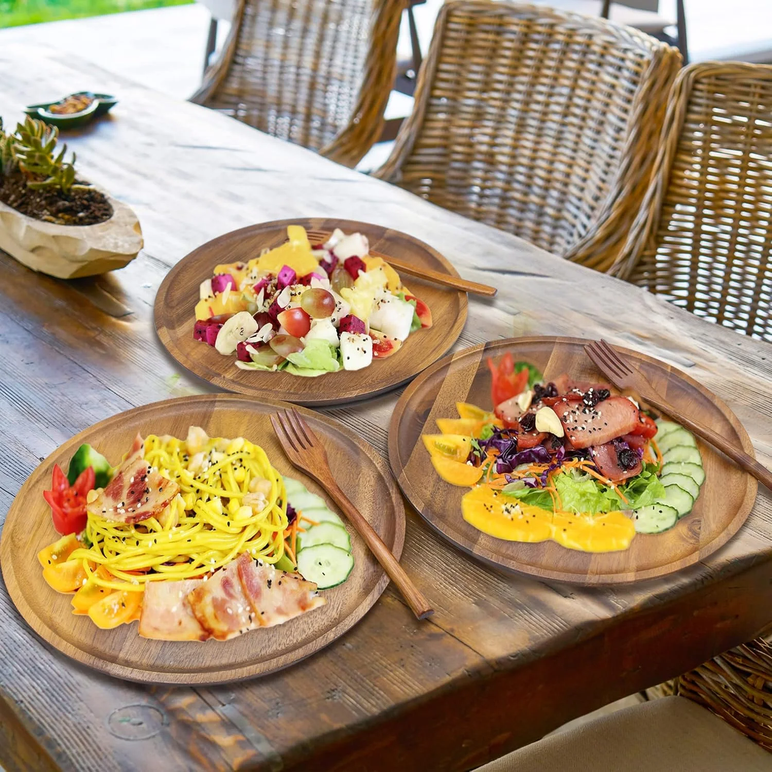 ست بشقاب چوبی اوریجینالی‌داد با چنگال، ست کارد و چنگال چوبی طبیعی دست ساز قابل استفاده مجدد برای پخت و پز، غذا خوردن، هدیه خانه نویی، هدیه کریسمس (ست 4 تایی، بزرگ 11" x 11")