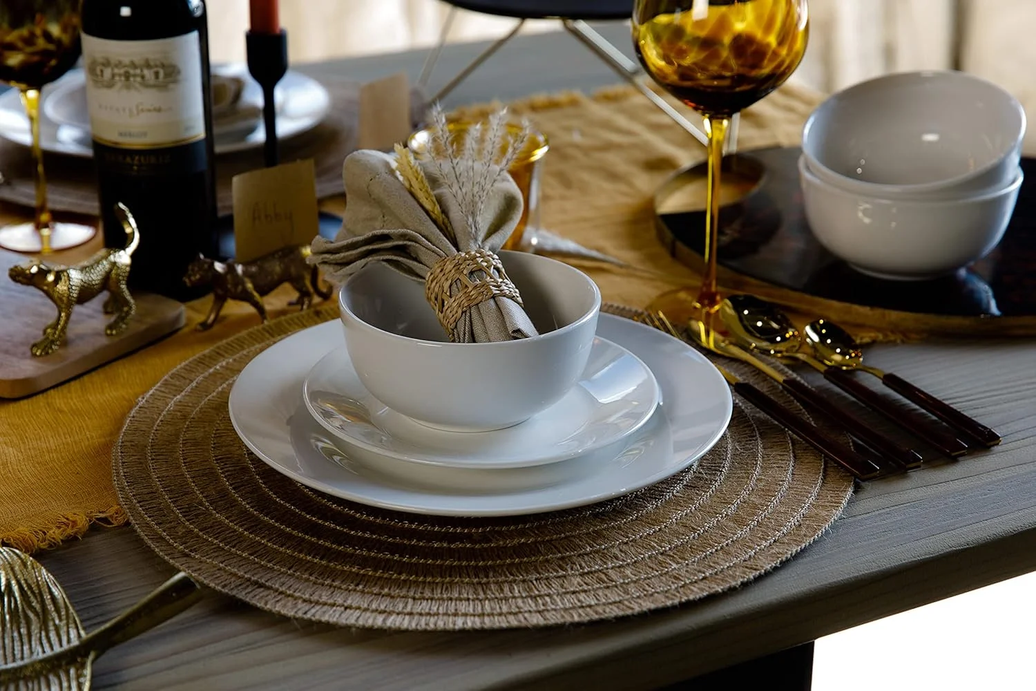 سرویس غذاخوری دوازده پارچه چینی میکاسا مدل الکسیس، جعبه کادویی، سفید سرویس غذاخوری دوازده پارچه چینی میکاسا مدل الکسیس، جعبه کادویی، سفید