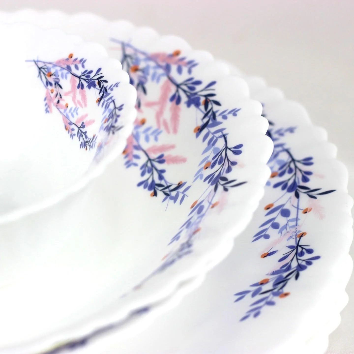 سرویس غذاخوری 12 پارچه اوپال ملریچ، شامل بشقاب غذاخوری، بشقاب دسر، کاسه، قابل شستشو در ماشین ظرفشویی و استفاده در مایکروویو، فاقد BPA، بادوام و شیک برای استفاده روزمره سرویس غذاخوری 12 پارچه اوپال ملریچ، شامل بشقاب غذاخوری، بشقاب دسر، کاسه، قابل شستشو در ماشین ظرفشویی و استفاده در مایکروویو، فاقد BPA، بادوام و شیک برای استفاده روزمره