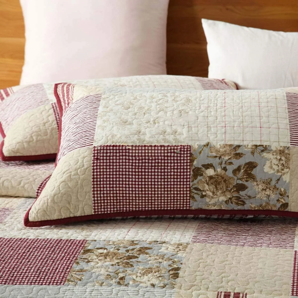 روتختی طرح تکه دوزی شده دو رو، سایز دو نفره 230 در 250 سانتی متر به همراه 2 روبالشتی، روتختی تزئینی، 230 در 250 سانتی متر