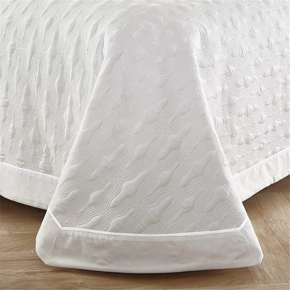 روتختی دو رو پنبه ای طرح دار سه تکه سایز سوپر کینگ 245X250 سانتی متر، لحاف تختخواب دو نفره با مراقبت آسان به همراه 2 روبالشی، سبز روتختی دو رو پنبه ای طرح دار سه تکه سایز سوپر کینگ 245X250 سانتی متر، لحاف تختخواب دو نفره با مراقبت آسان به همراه 2 روبالشی، سبز